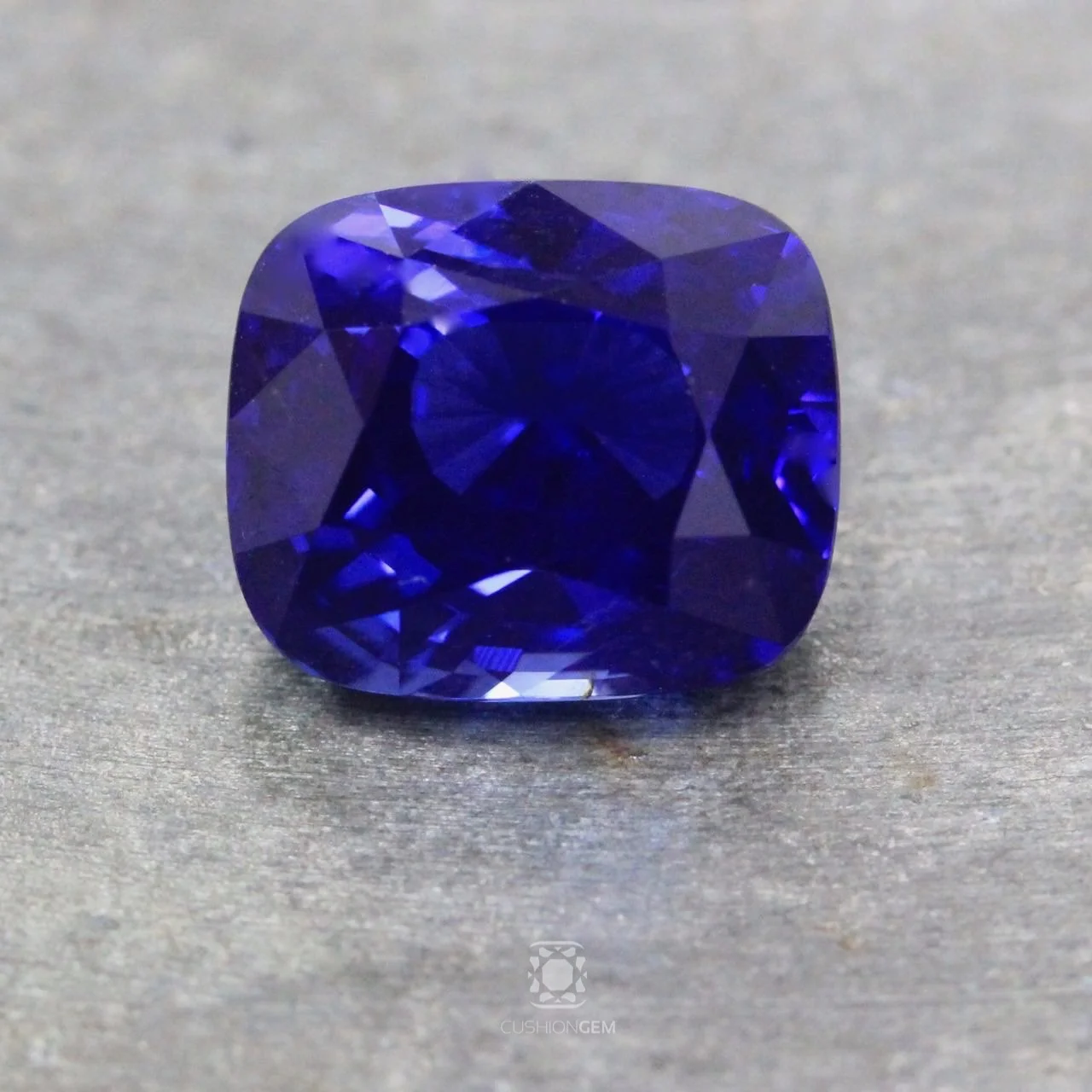 4.12 Cushion Un-heated Sapphire