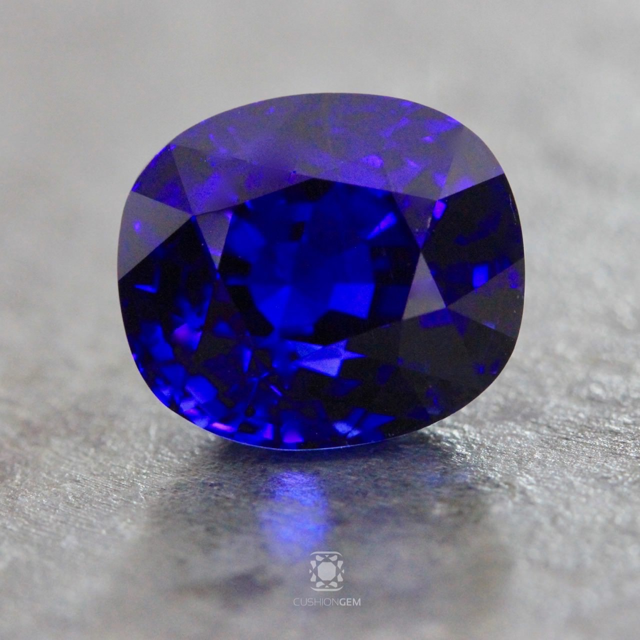 5.23 Cushion Un-heated Sapphire