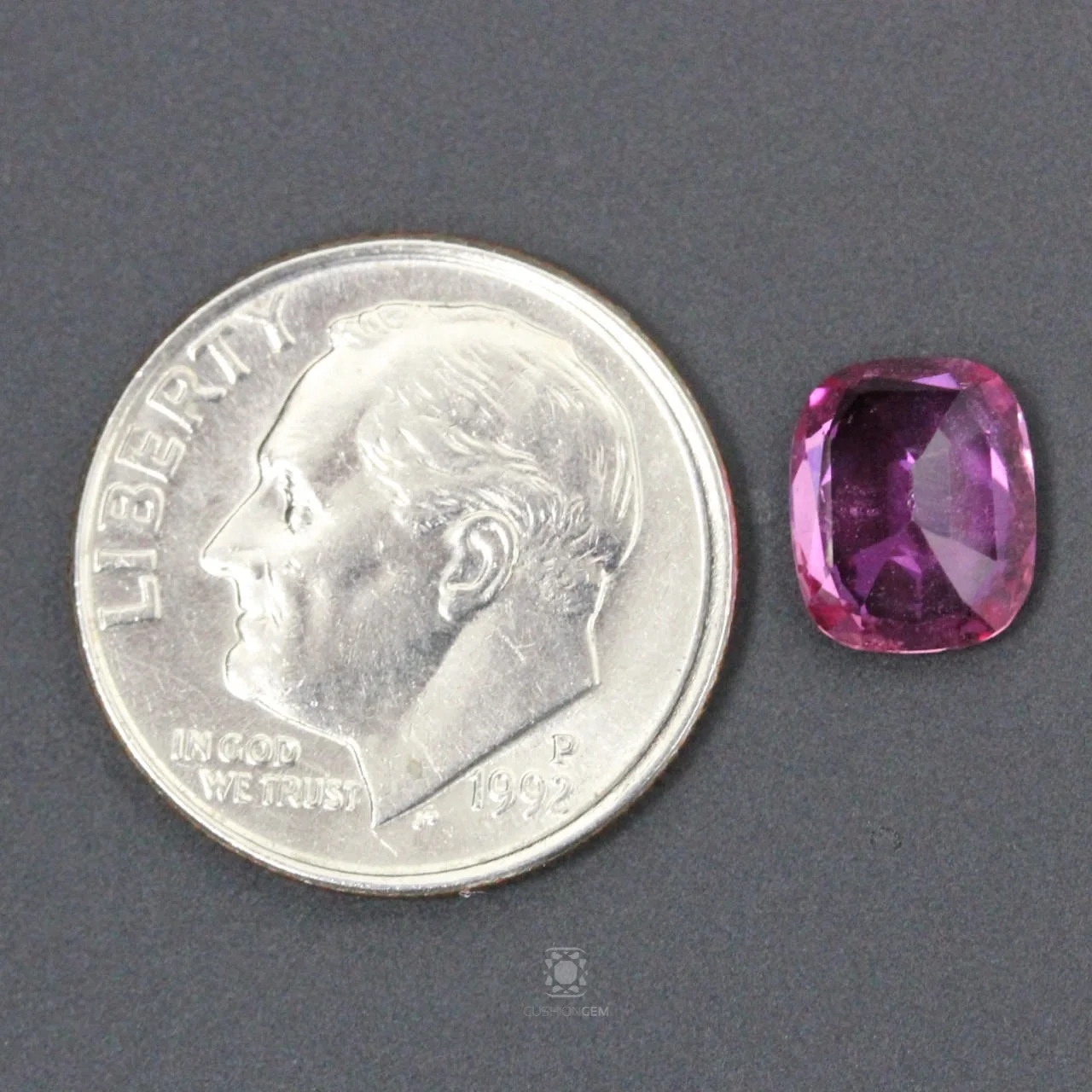 1.93cushionpinksapphirecollectionCGMAL03.jpg