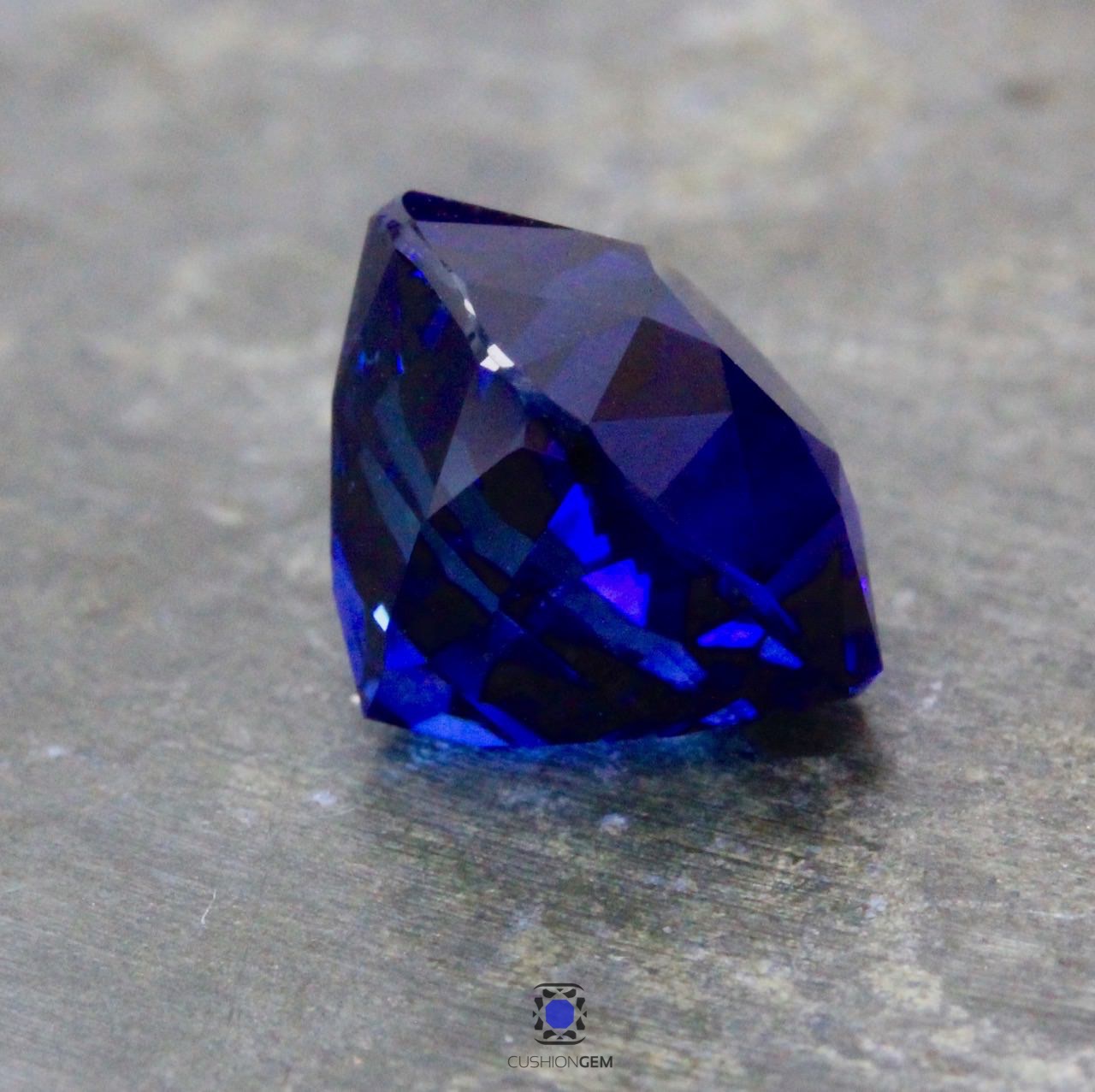 4.05 ct. Cushion Un-heated Sapphire — Cushion Gem: Precious Gems of Color