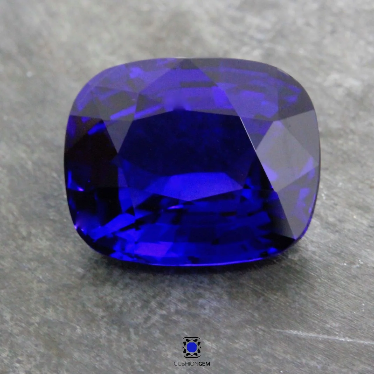 8.18 Cushion Un-heated Sapphire
