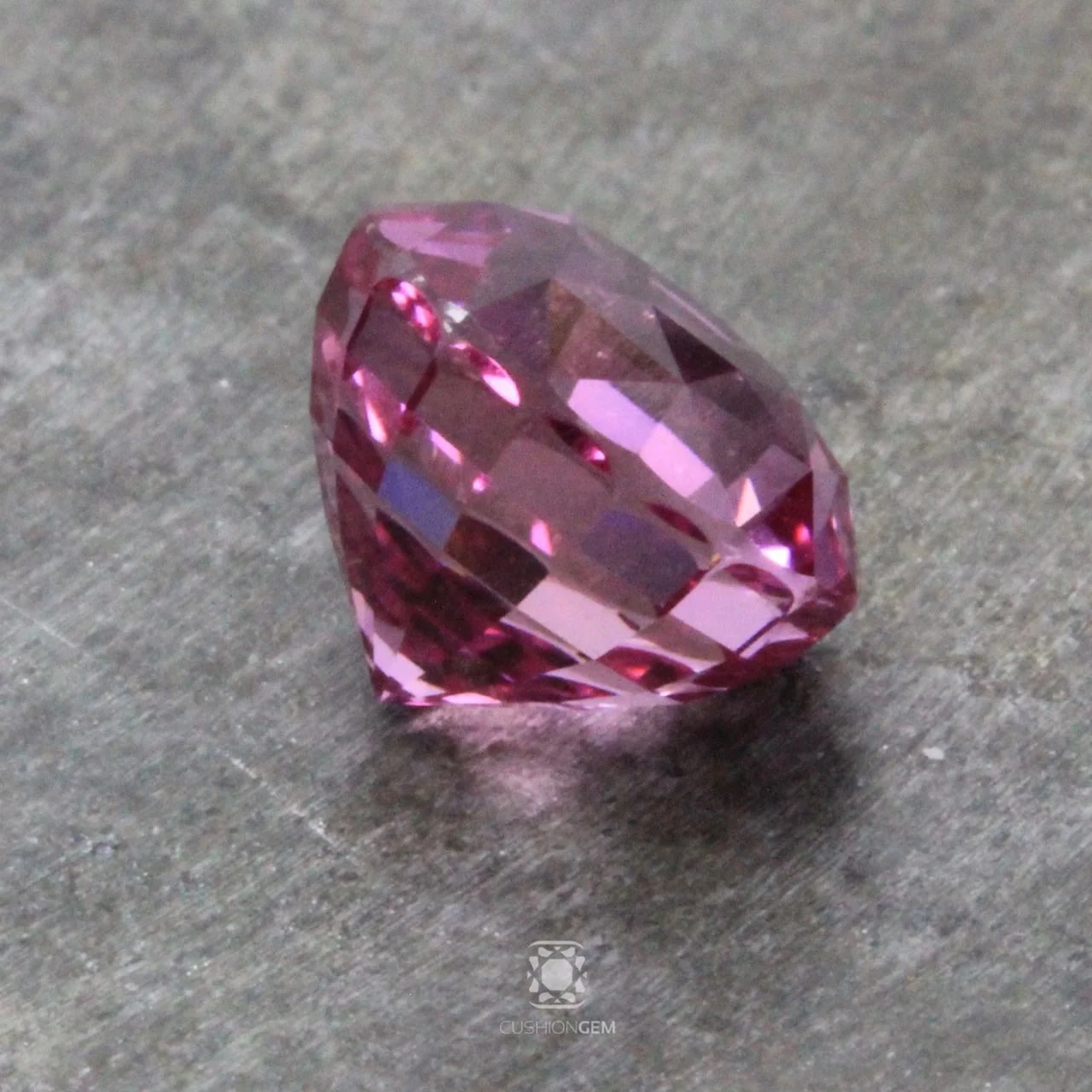 4.08 Round Pink Sapphire - 3.jpg