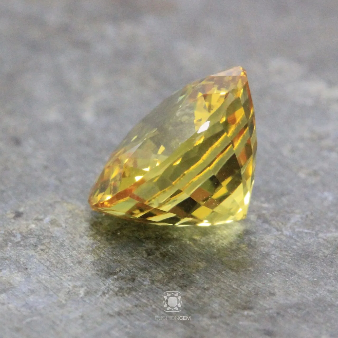 5.04 Round Unheated Yellow Sapphire - 3.jpg