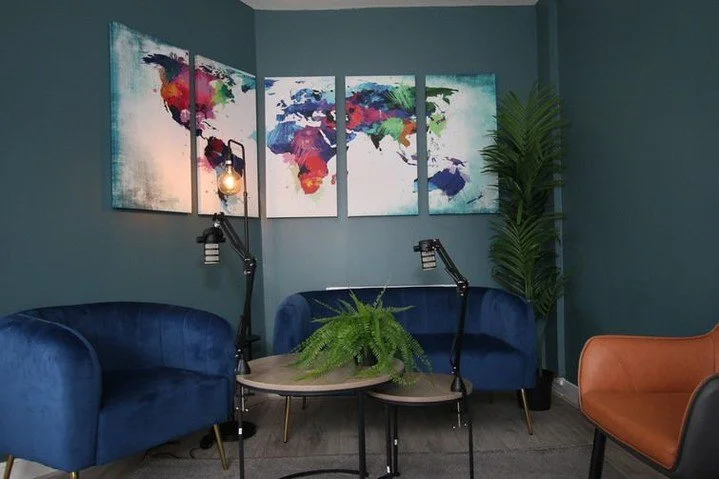 How do you advertise your space?

Ready to create something that shows your space in its best light? 
DM to join the waiting list. ✨

#AirBnB #Rental #Studio #Business #Photography
