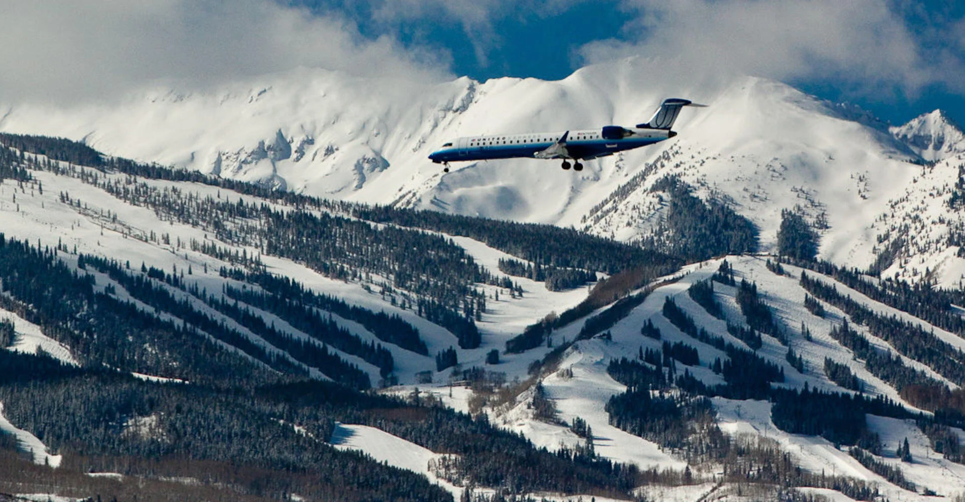 Aspen airport.jpg