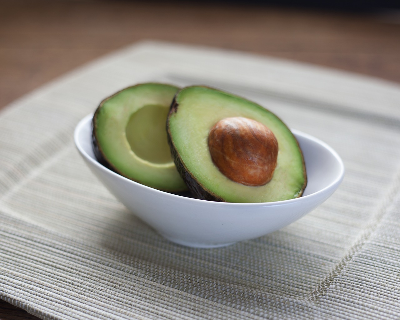 Avocado+Deviled+Eggs+Recipe+|+Lean+and+Green+Body+Blog.jpeg