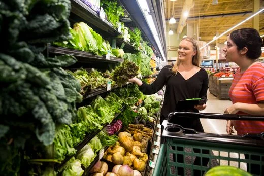 781c92c1-6416-4626-a02e-73949c586a60-_NDN_0822_SHOPPING_TRIP_01.jpg