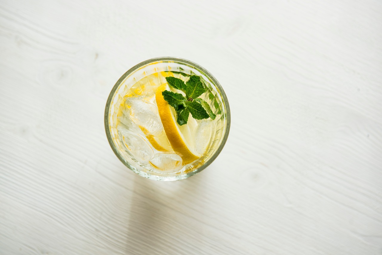Natural+Electrolyte+Drink+Recipes+|+Lean+and+Green+Body+Blog.jpeg
