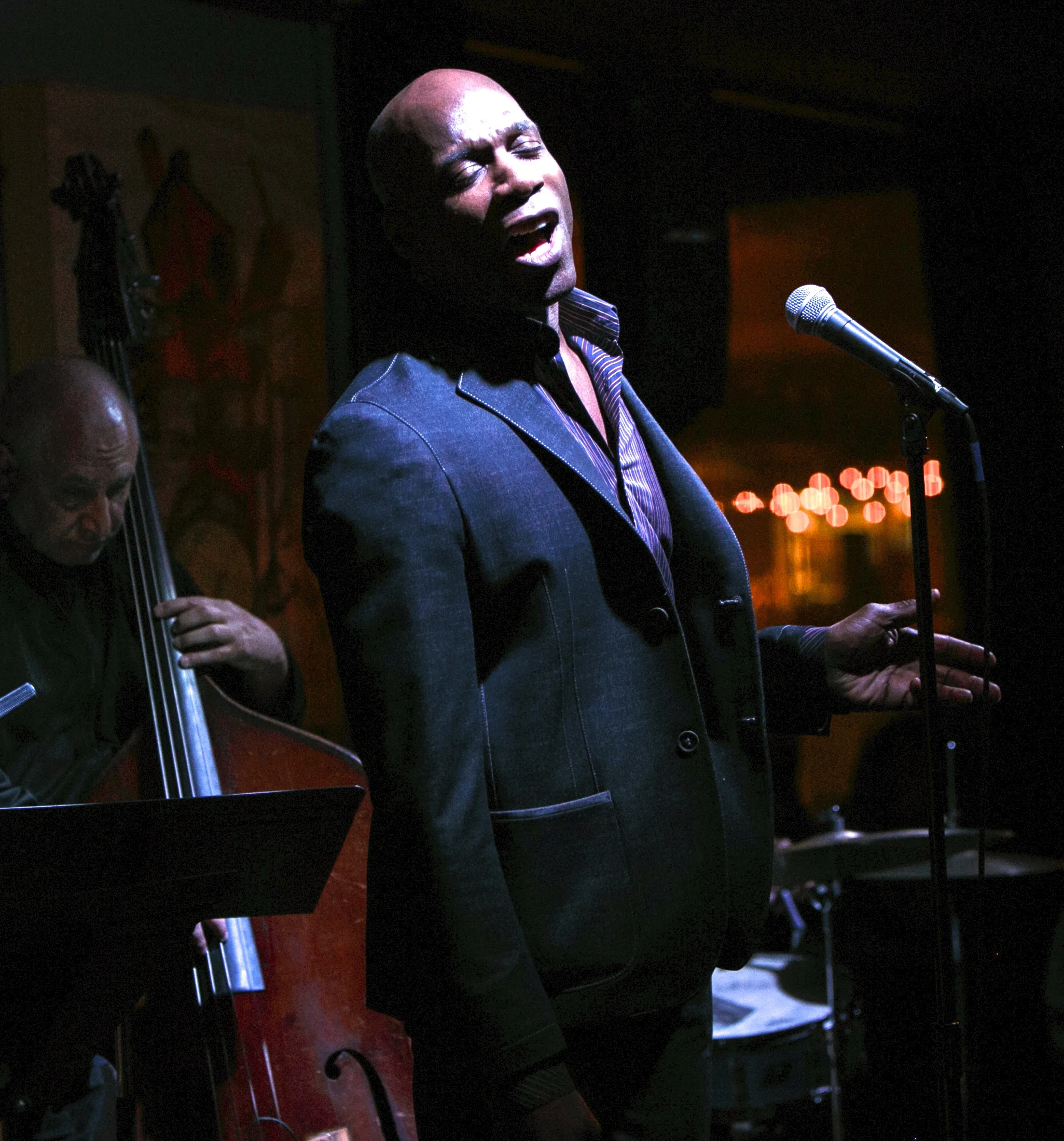 male vocalist013_005 copy.jpg