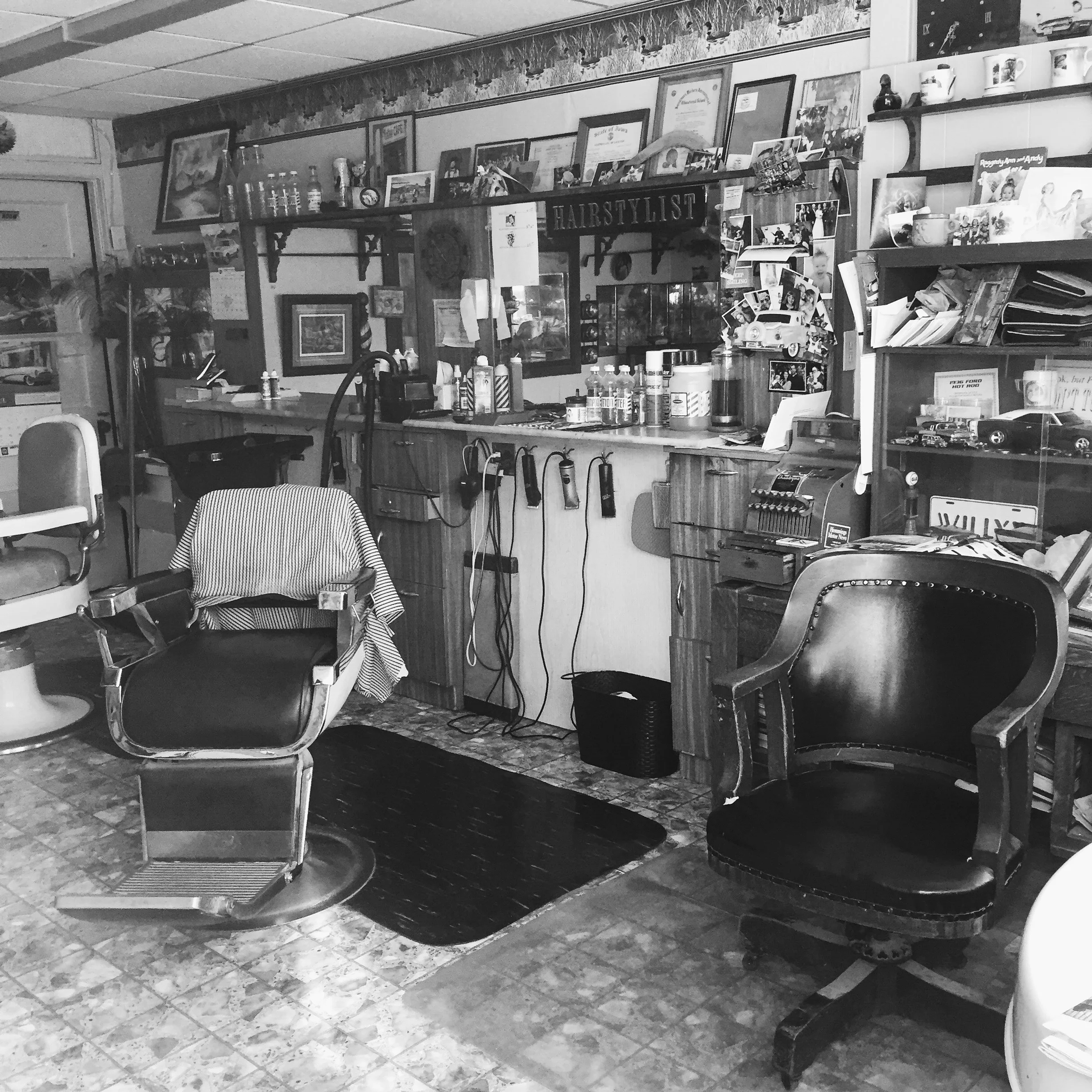 Barbershop. Winterset, Iowa