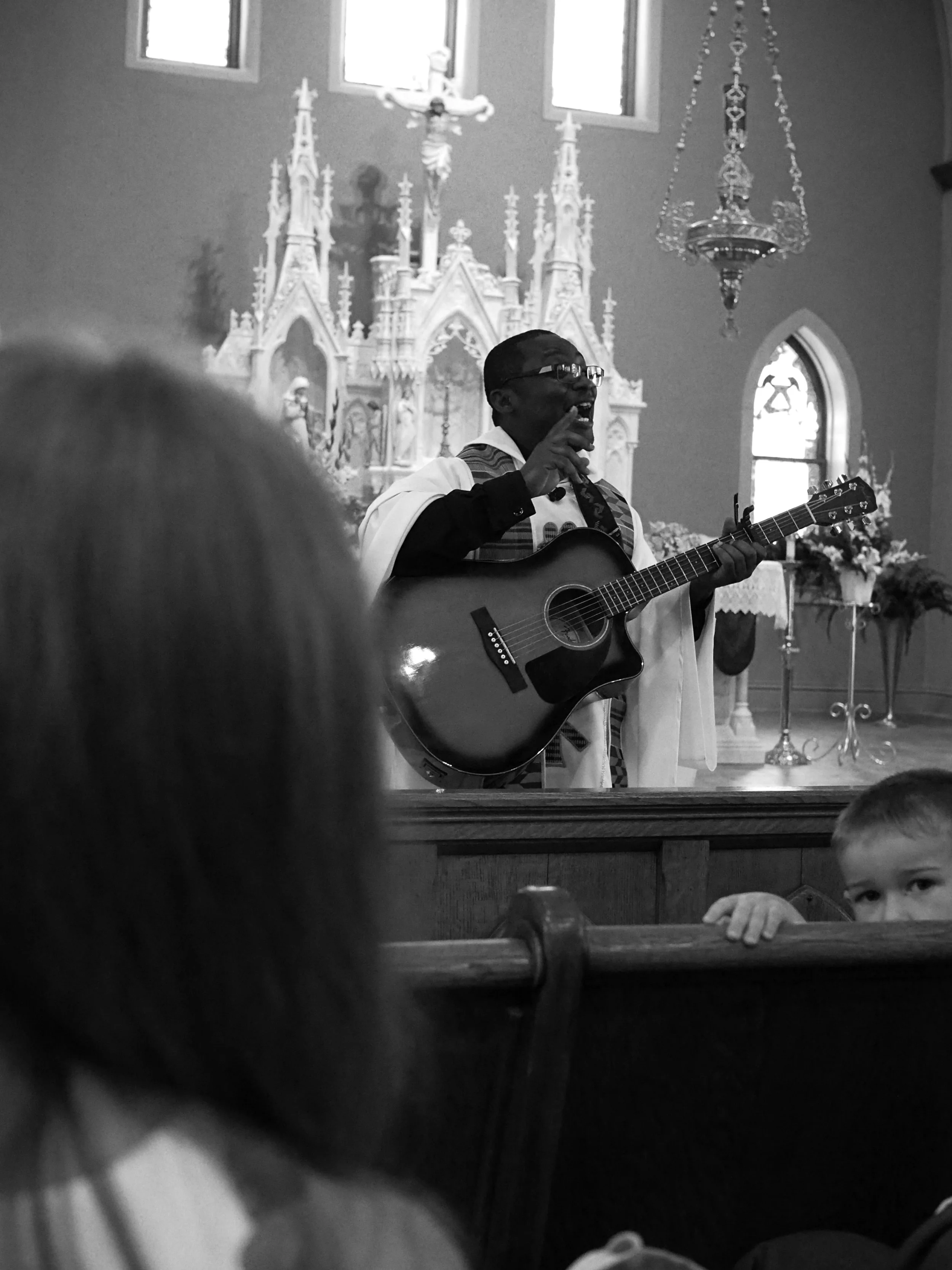 Singing Priest. Creston, Iowa