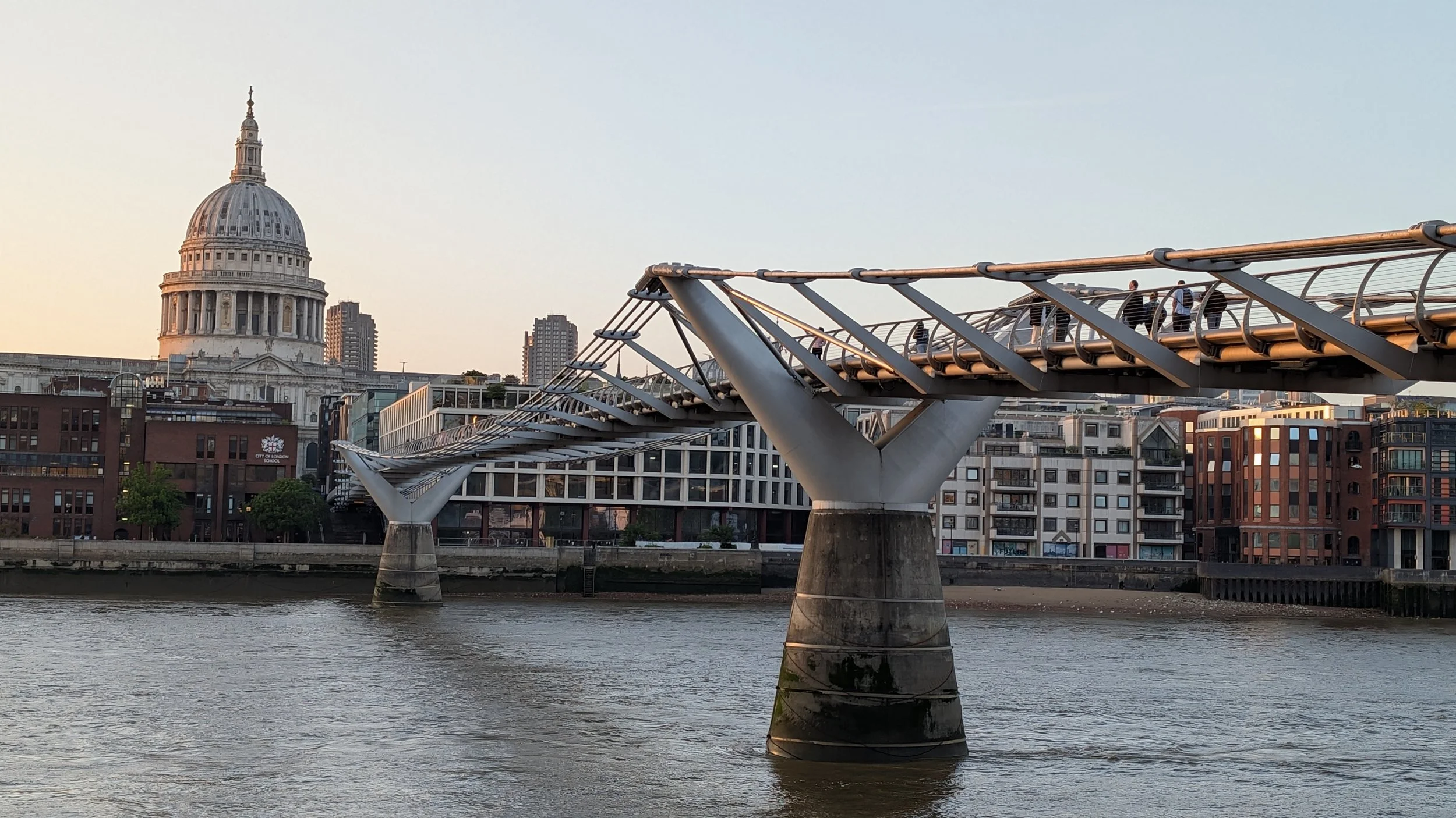 LondonRiver.jpg