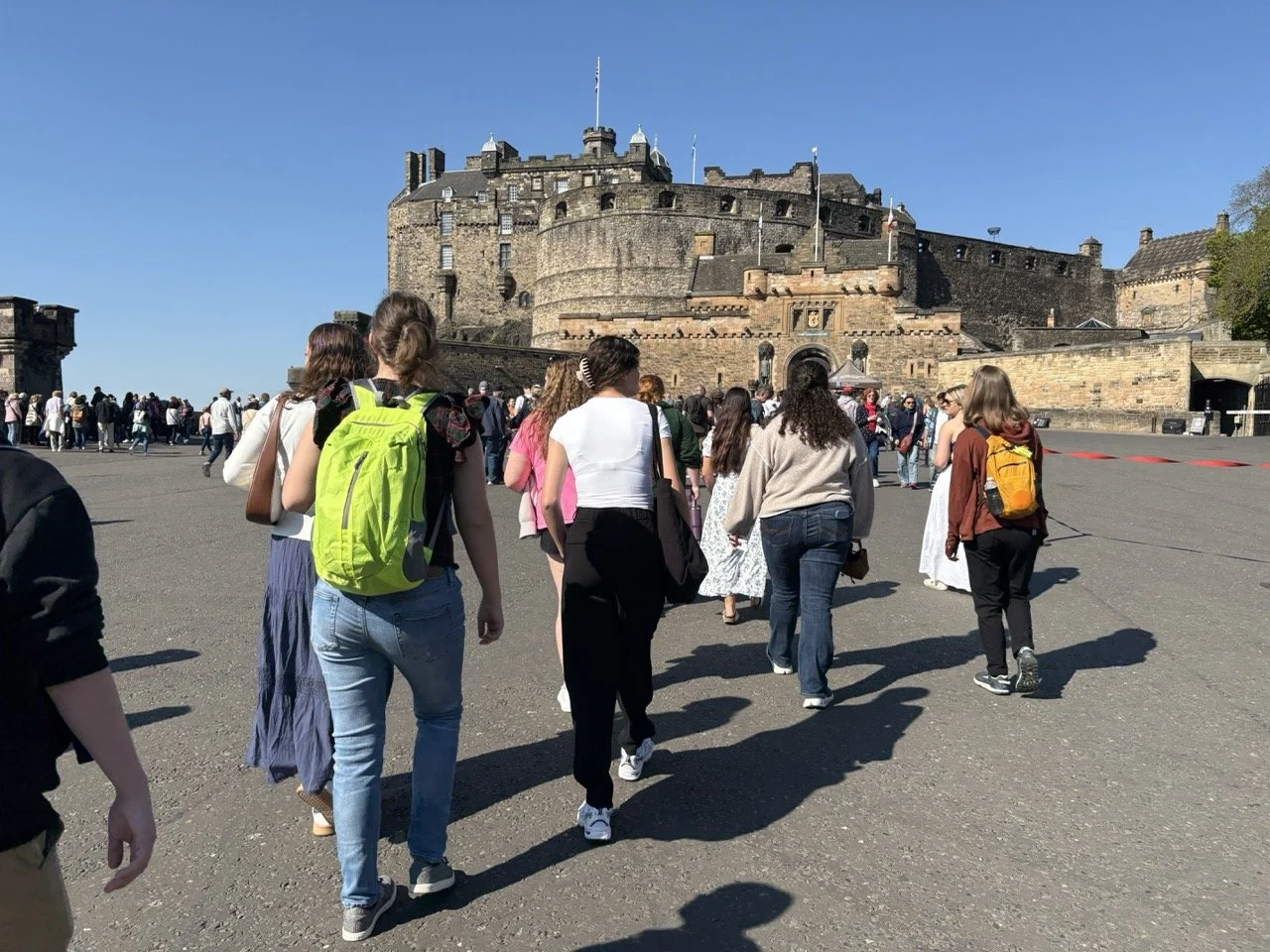 EdinborghCastleGroup Large.jpeg