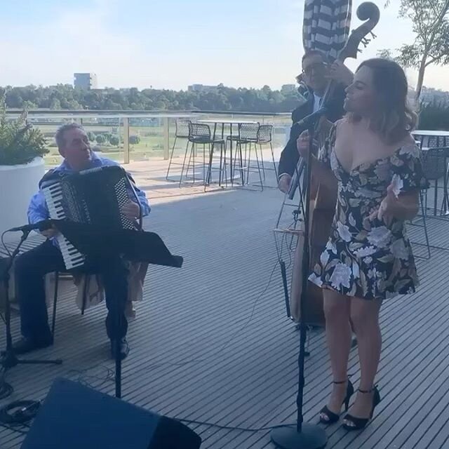 Un petit moment fran&ccedil;ais (a little French moment) last week on the stunning rooftop at Flemington Racecourse for @rutherfordentertainment thanks @amyvaughan for the footage xx