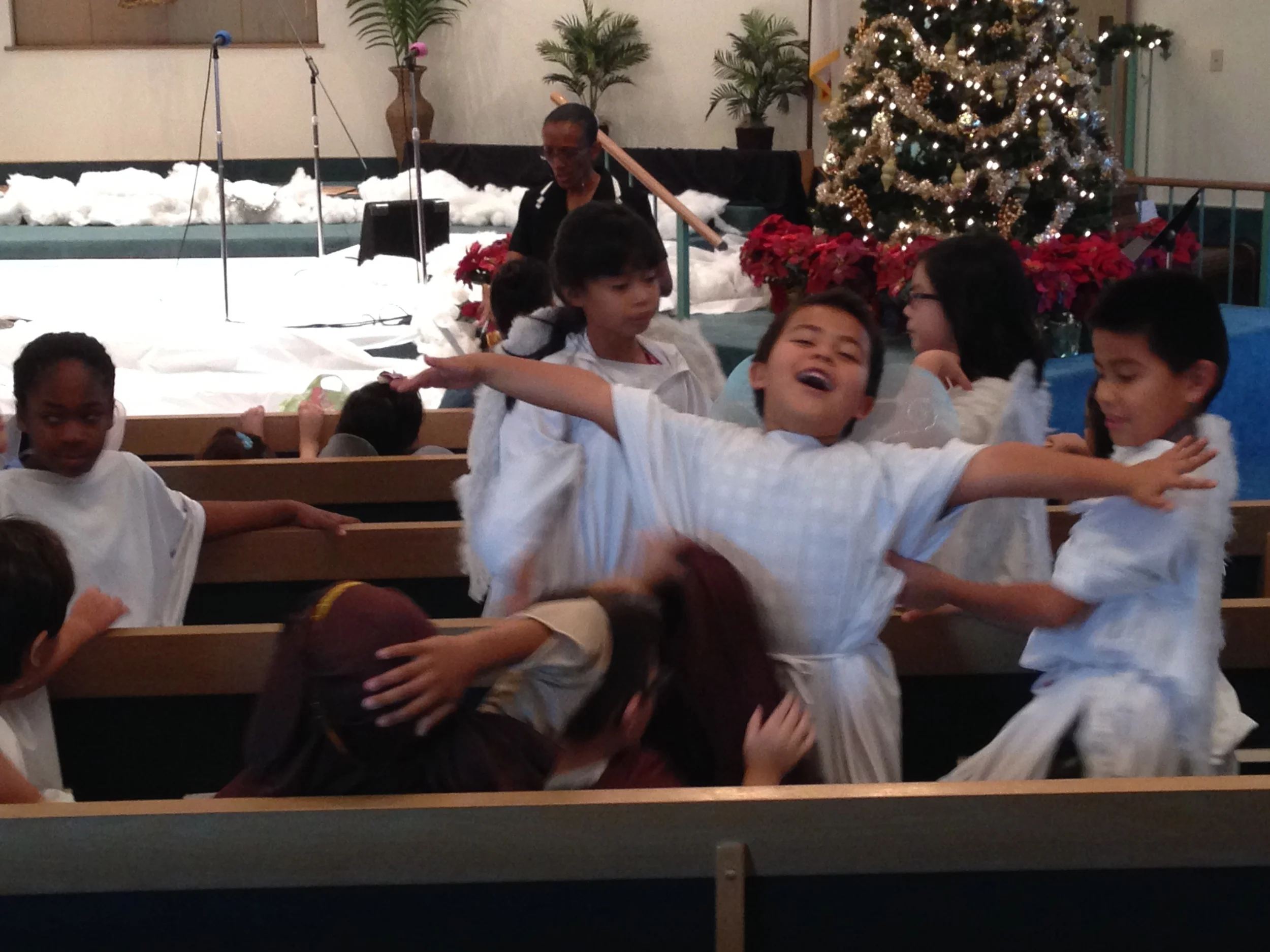 Christmas Kids Musical "Angels Aware"