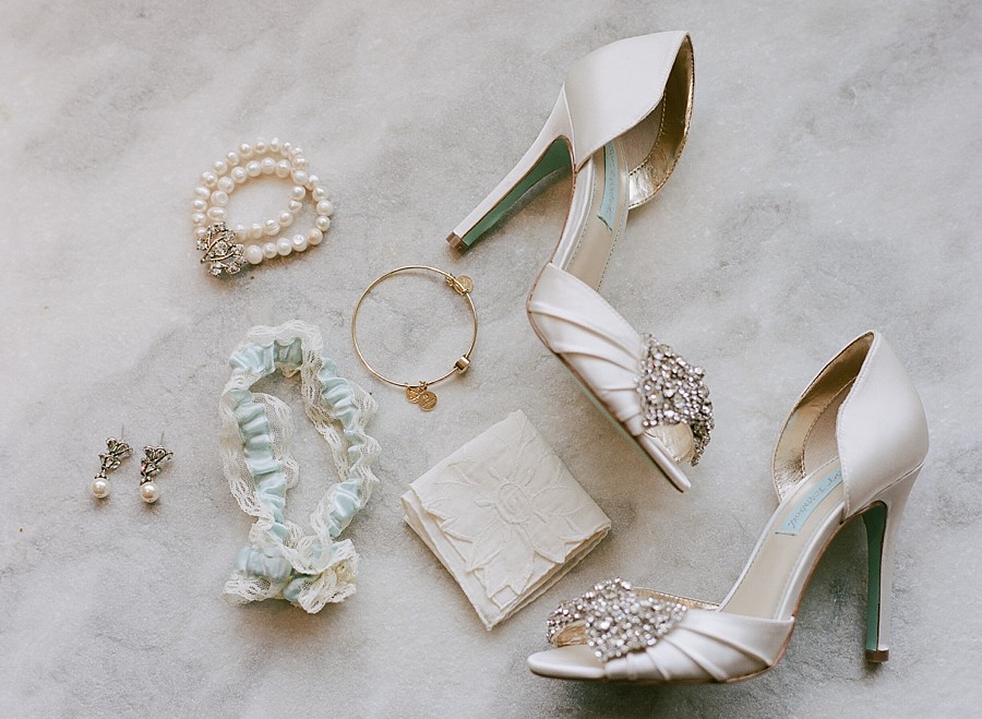Weston_CT_Wedding_MM_02.jpg