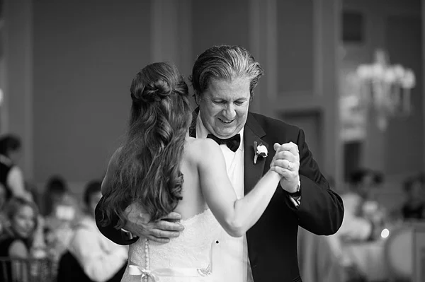 Spring_Lake_Bath_and_Tennis_Wedding_EO_57.jpg