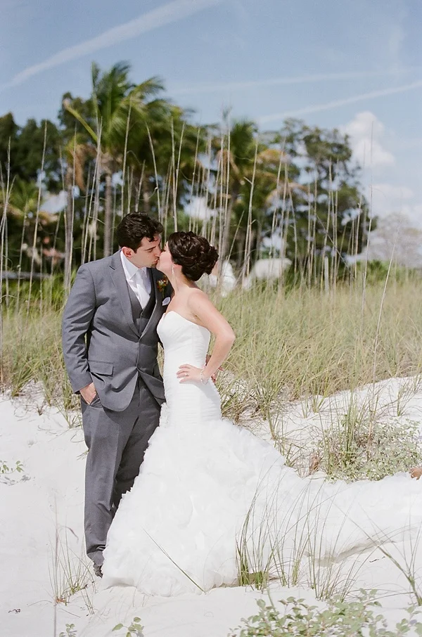 Beach_Destination_Wedding_JM_11.jpg