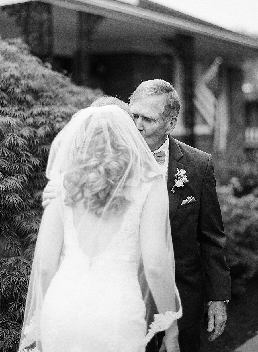 Stone_House_Stirling_Ridge_NJ_Wedding_JJ_006.jpg