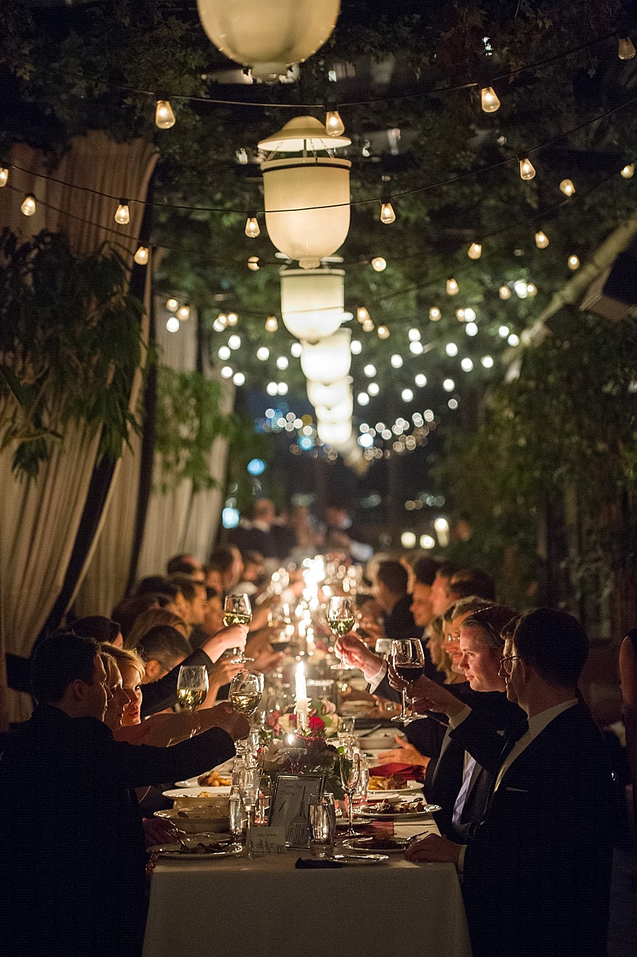 GRAMERCY_PARK_HOTEL_NYC_ROOFTOP_WEDDING_MT_043.jpg