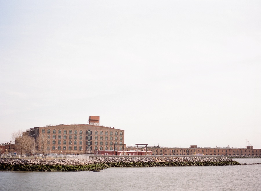 RKP_Liberty_Warehouse_Wedding_Brooklyn_NYC_02.jpg