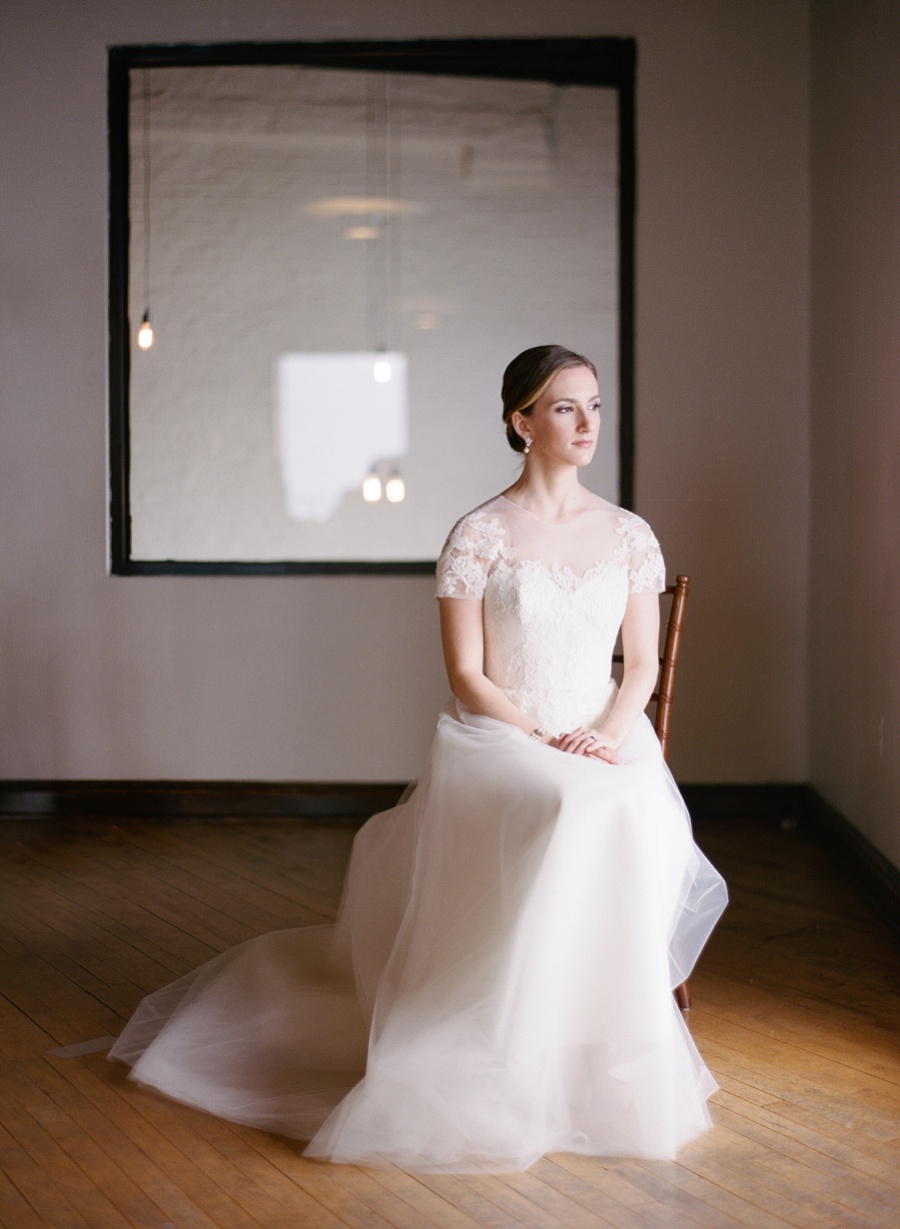 RKP_Liberty_Warehouse_Wedding_Brooklyn_NYC_13.jpg