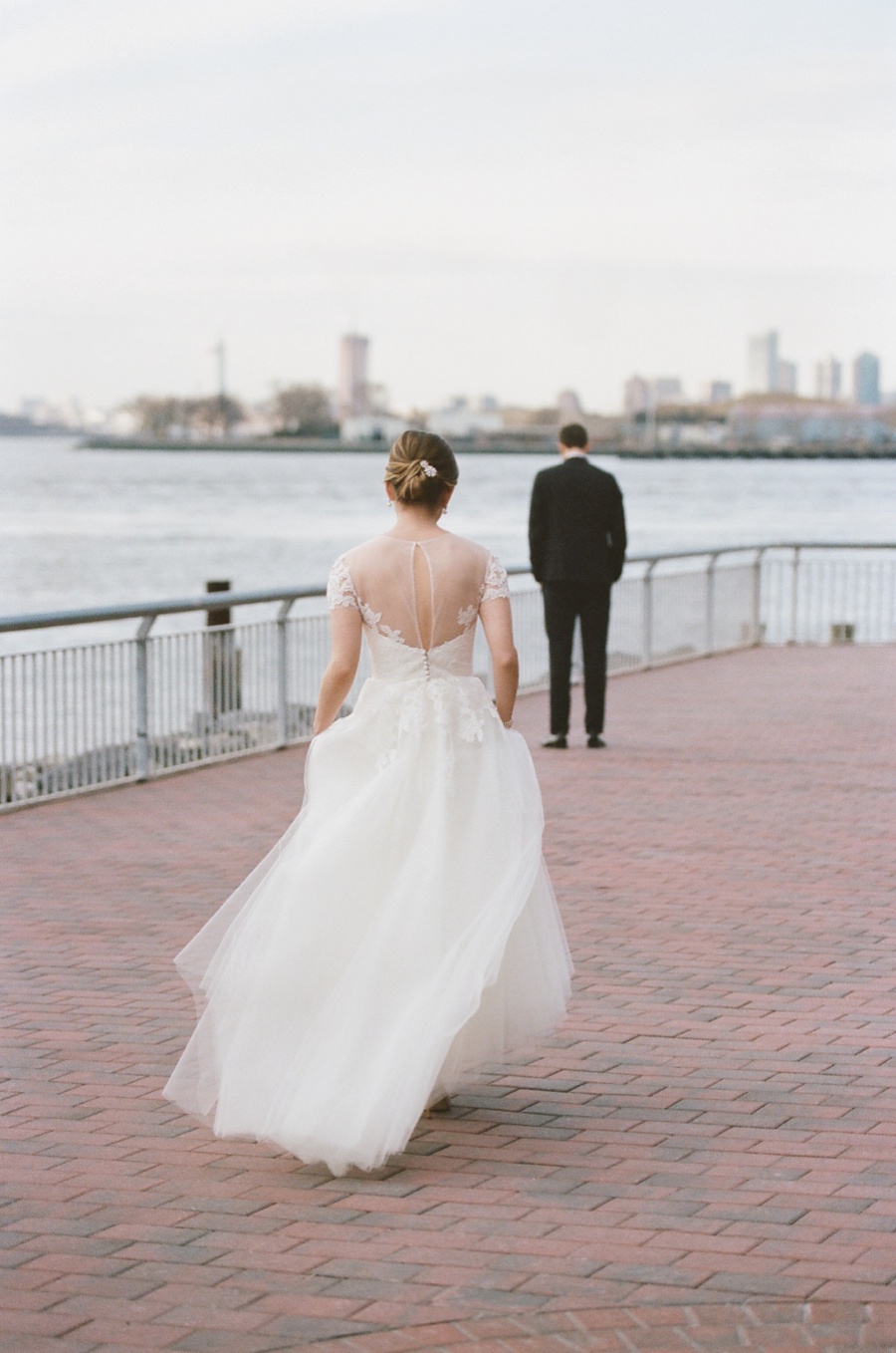 RKP_Liberty_Warehouse_Wedding_Brooklyn_NYC_16.jpg