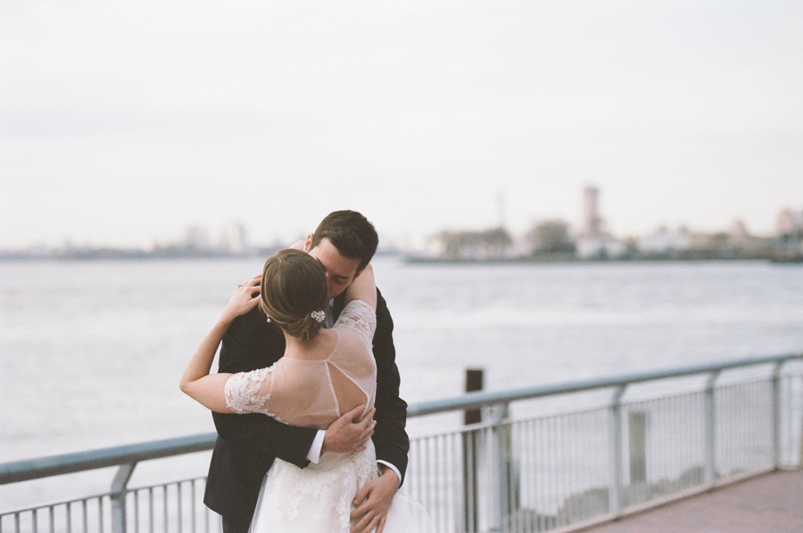 RKP_Liberty_Warehouse_Wedding_Brooklyn_NYC_19.jpg