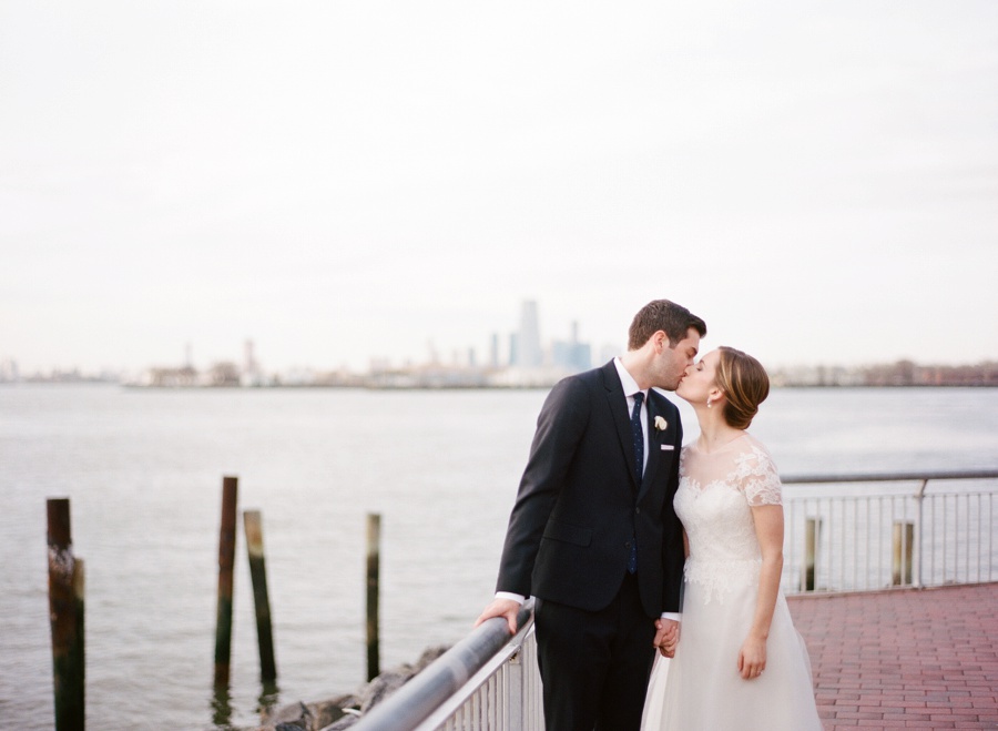 RKP_Liberty_Warehouse_Wedding_Brooklyn_NYC_27.jpg