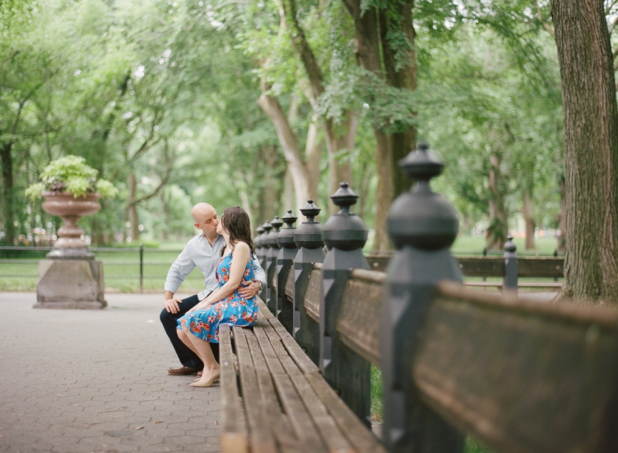 Central_Park_Engagement_Session_NYC_AN_14.jpg