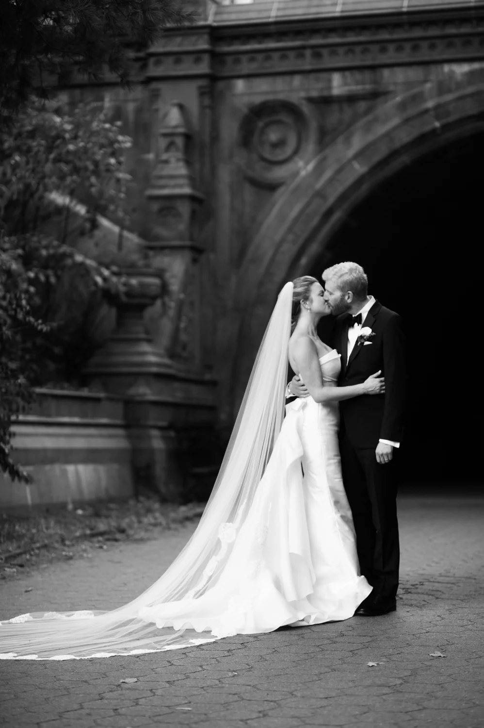 Prospect_Park_Boathouse_Wedding_SW_068.jpg