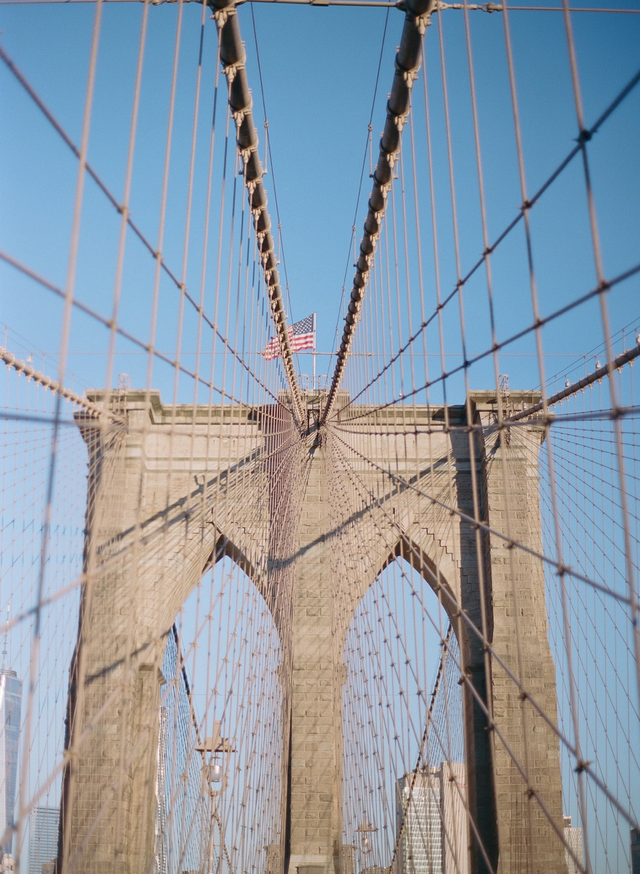 Brooklyn_Bridge_Engagement_NYC_Film_Photographer_JJ_001.jpg