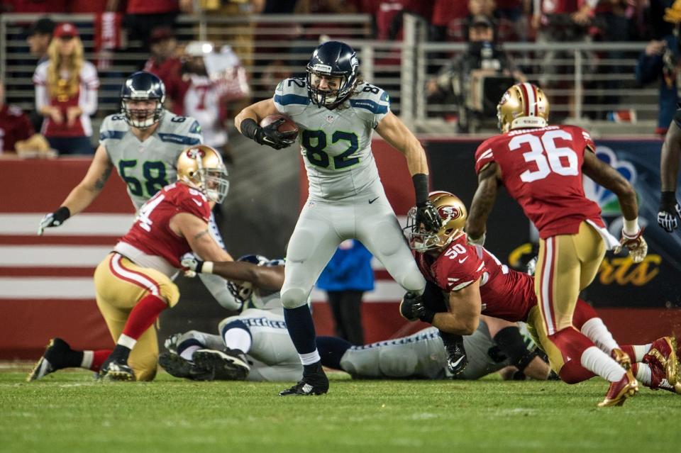 Seahawks Tight End Luke WiLLson 4 catches for 39 yards vs. 49ers.