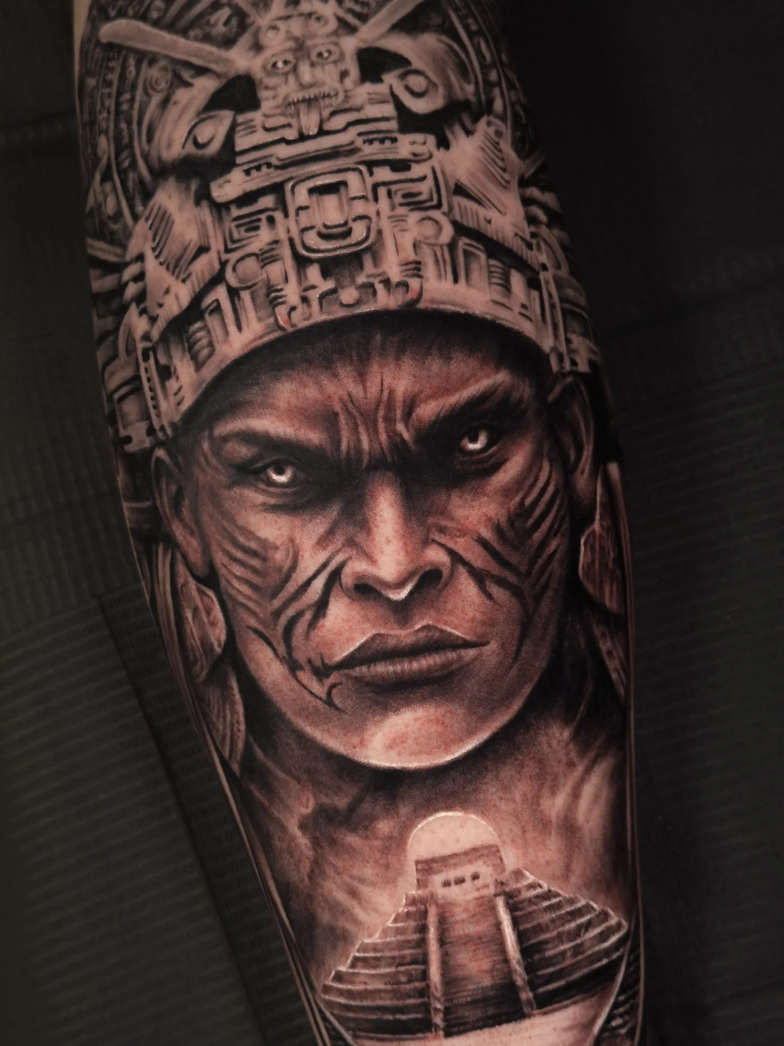 aztec-warrior-leg-tattoo-toronto.JPG