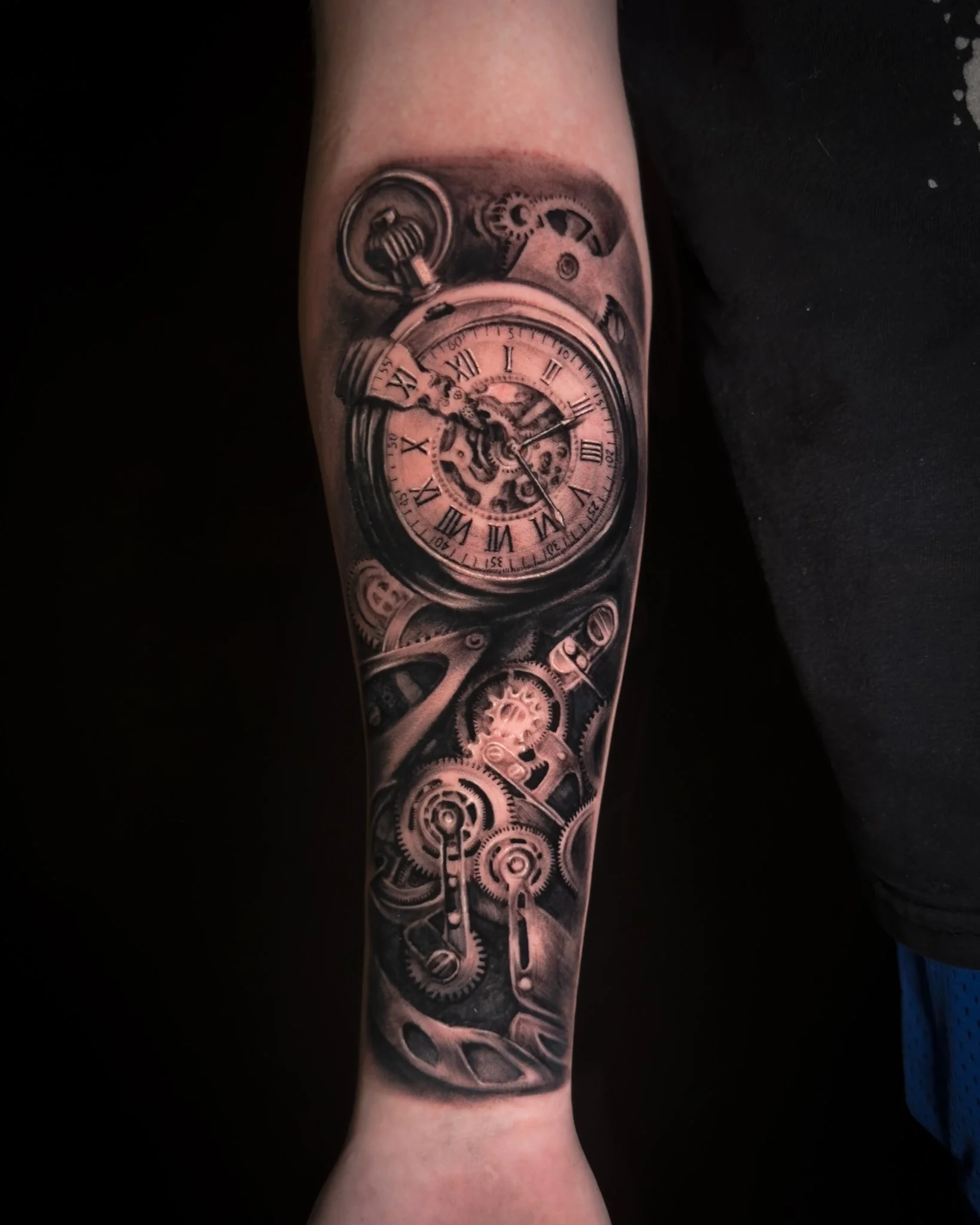 watch-clock-realism-tattoo-toronto.JPG