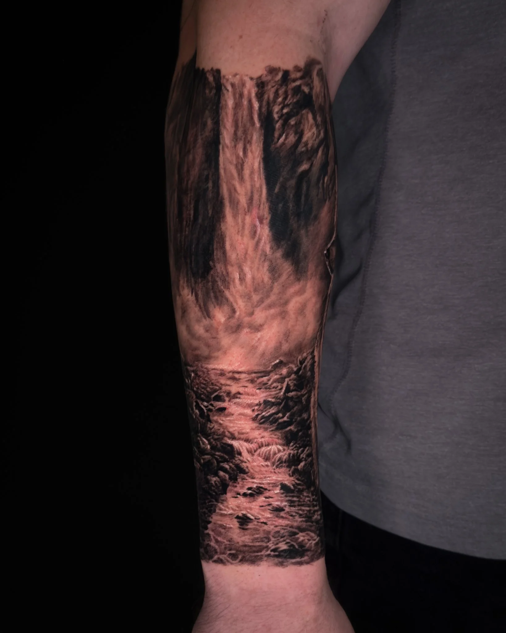 waterfall-landscape-nature-tattoo-toronto.JPG