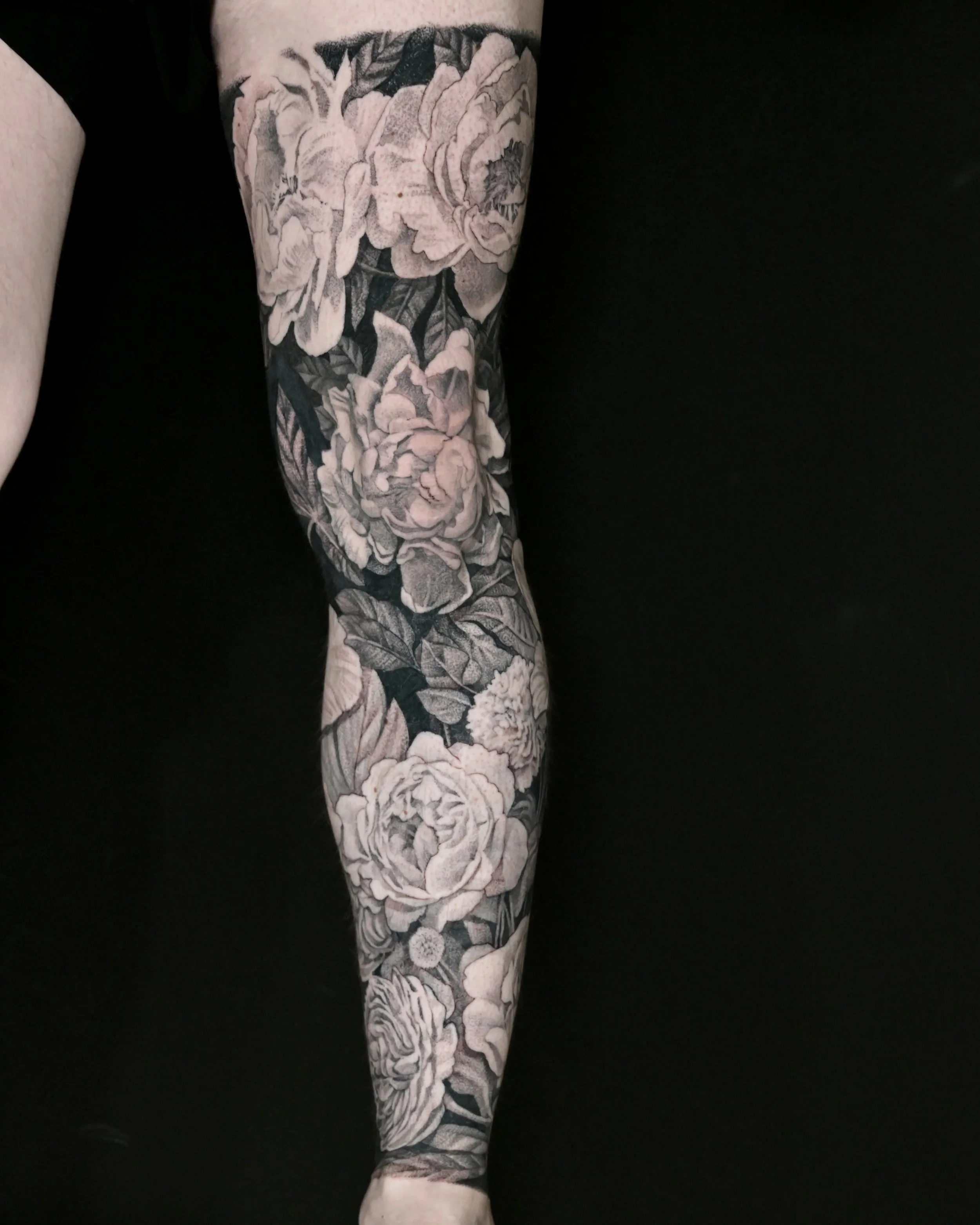 best-tattoo-shop-toronto-floral-scar-coverup.jpg