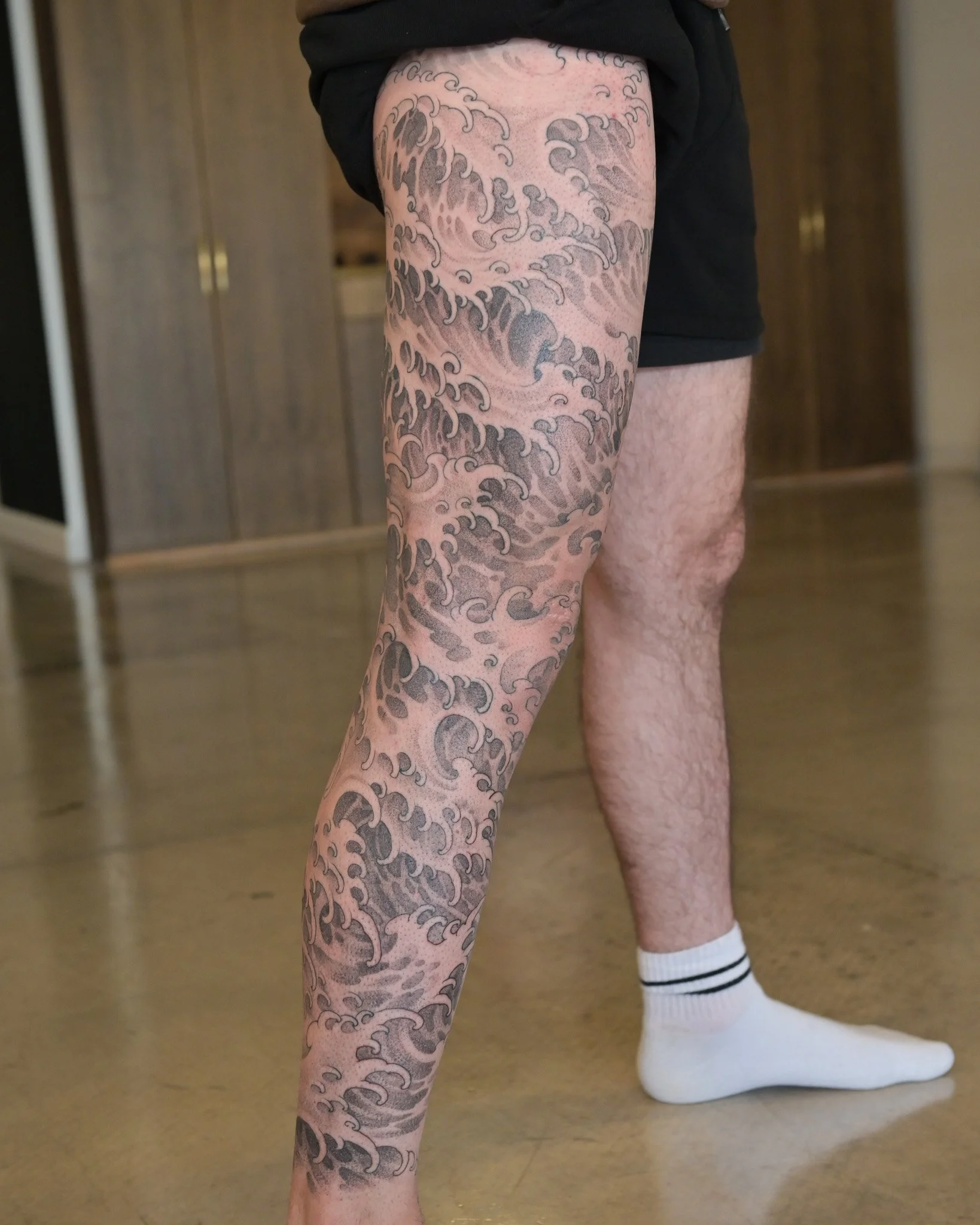 best-tattoo-shop-toronto-wave-tattoo.jpg