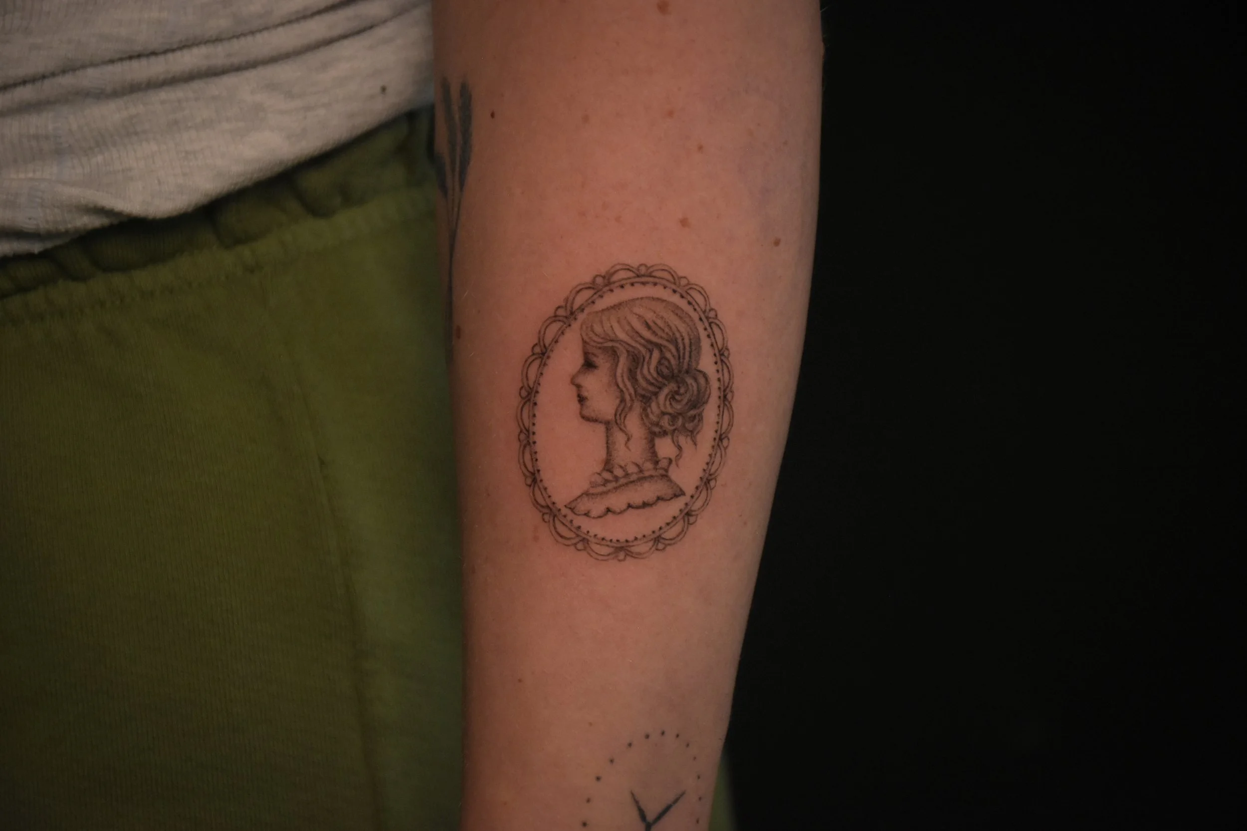 brotch_tattoos_black_ideas_illustration_tattoo_toronto_tattoowool-1-1.JPG