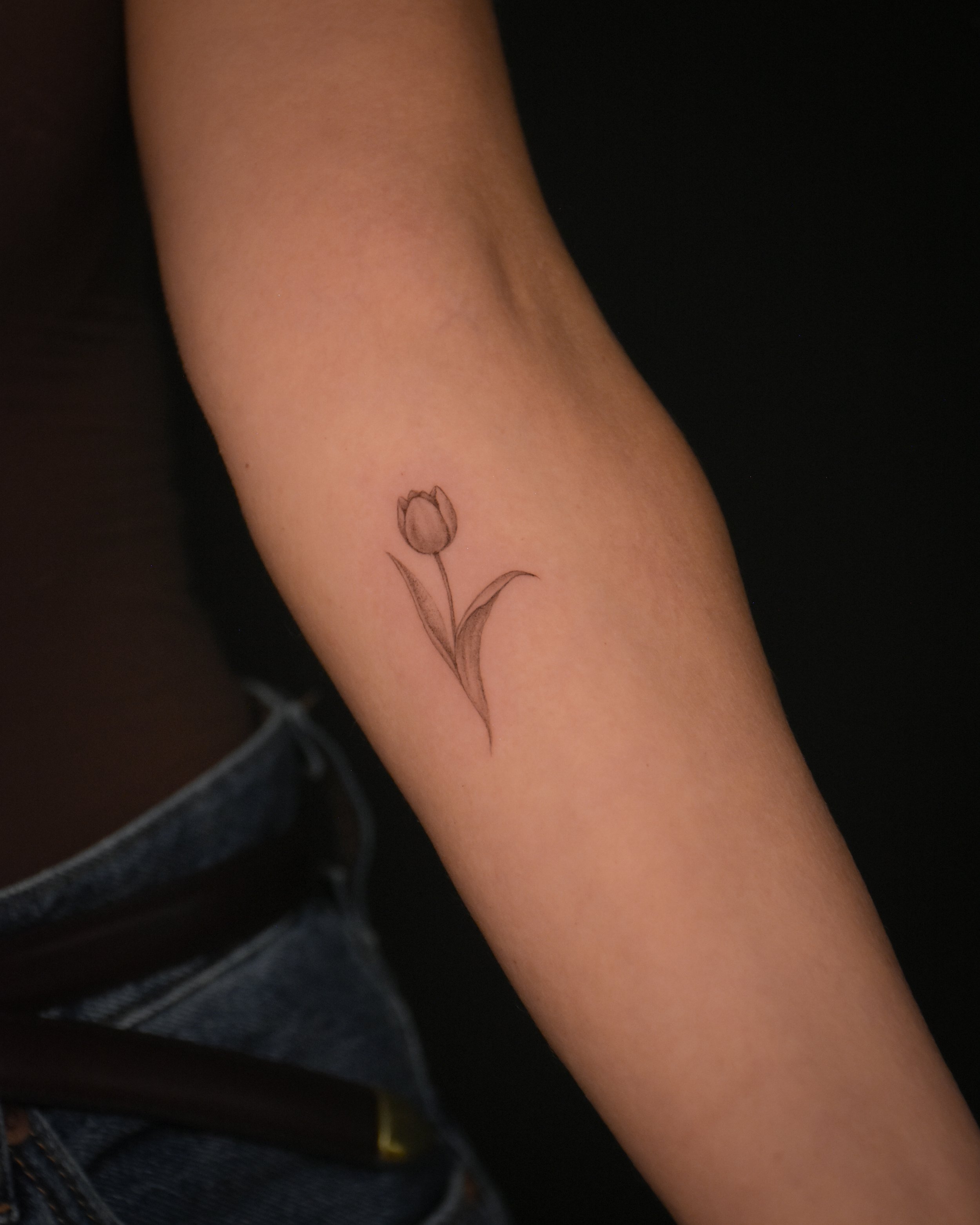 tulip_tatttoo_illustration_tattoo_toronto_tattoowool-1-1.JPG