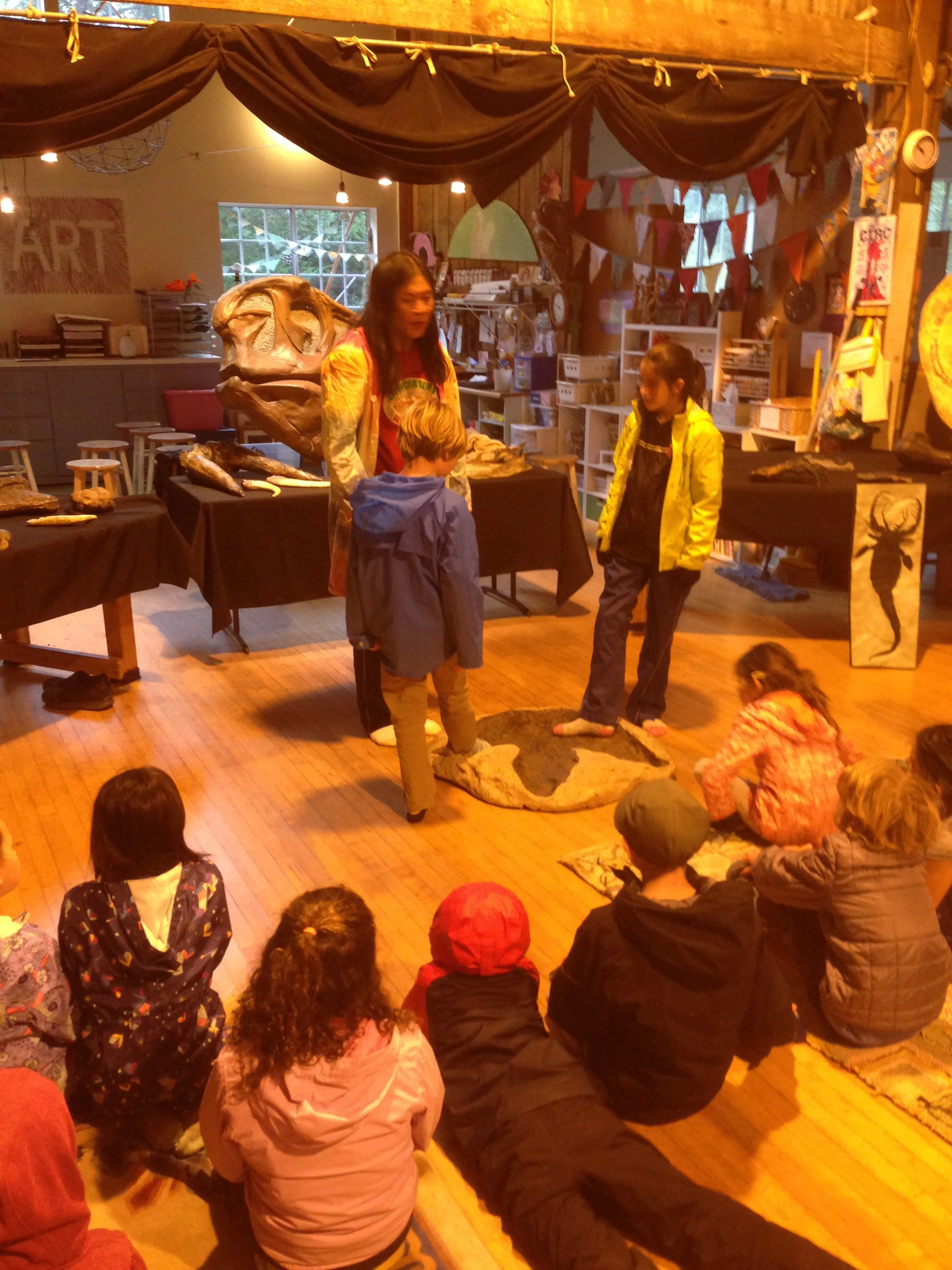 Displaying the size of a T-Rex’s footprint.
