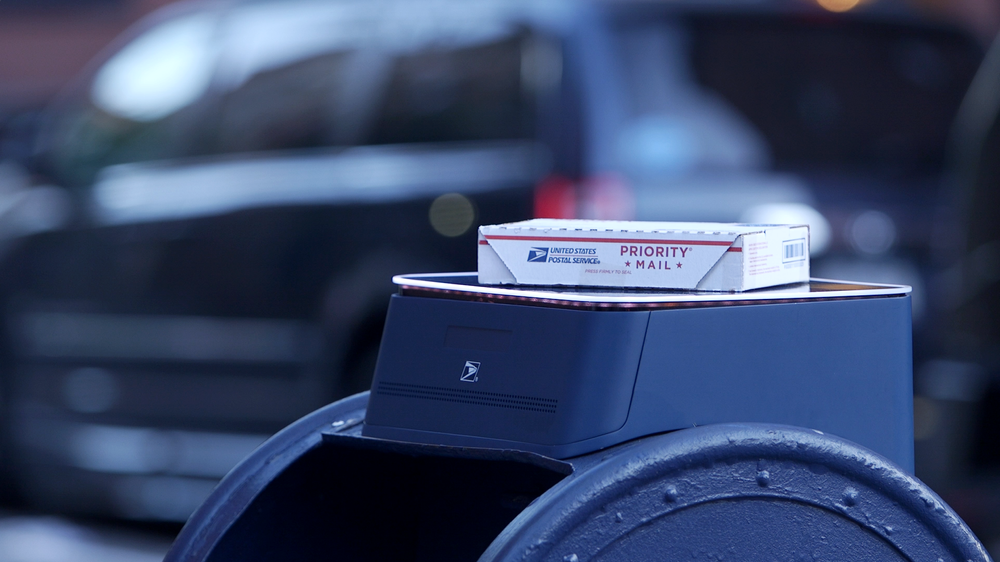 THE SMART BLUE BOX — JASON TISDALE