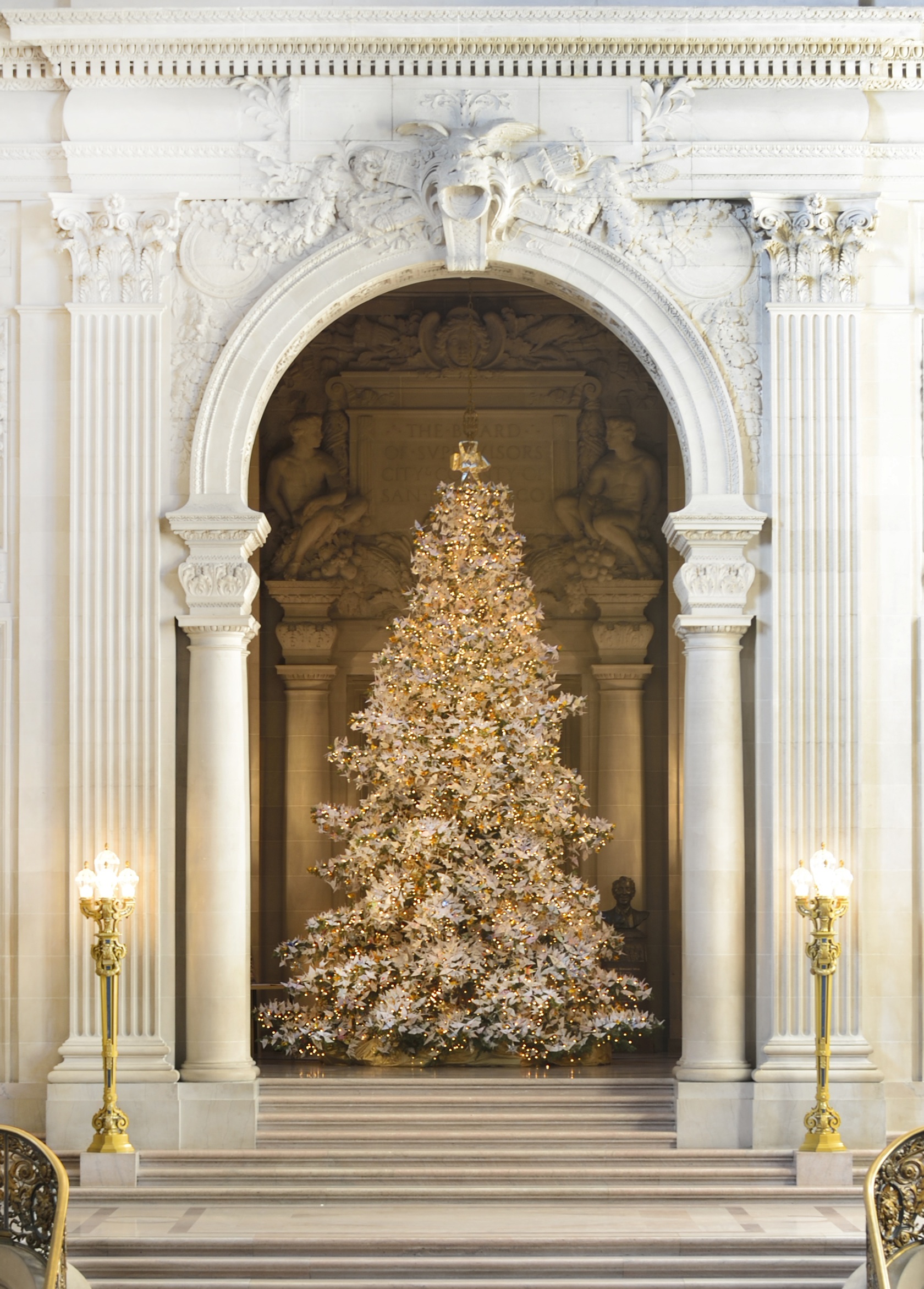 Official -cropped- 2013 World Tree of Hope by William Lee - HR copy.jpg