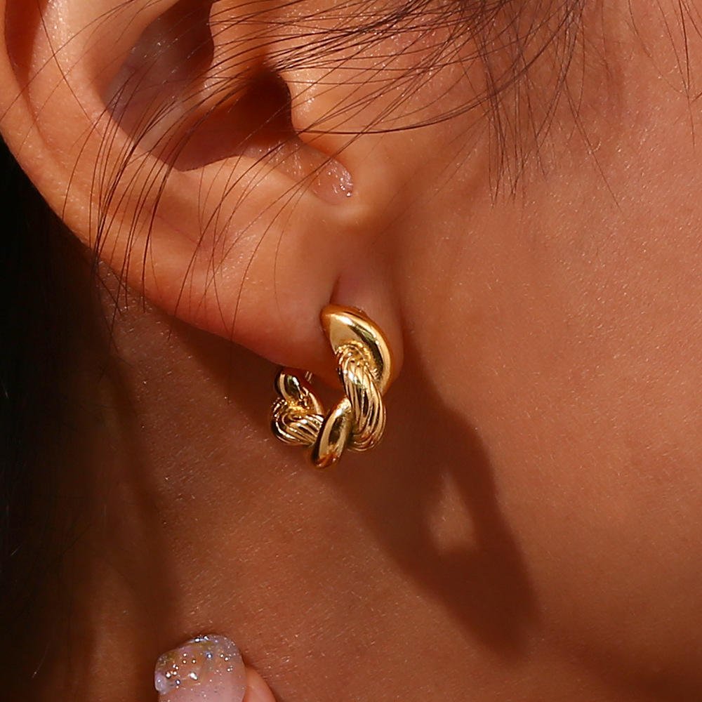 Twisted-Knot_hoop-earrings.jpg