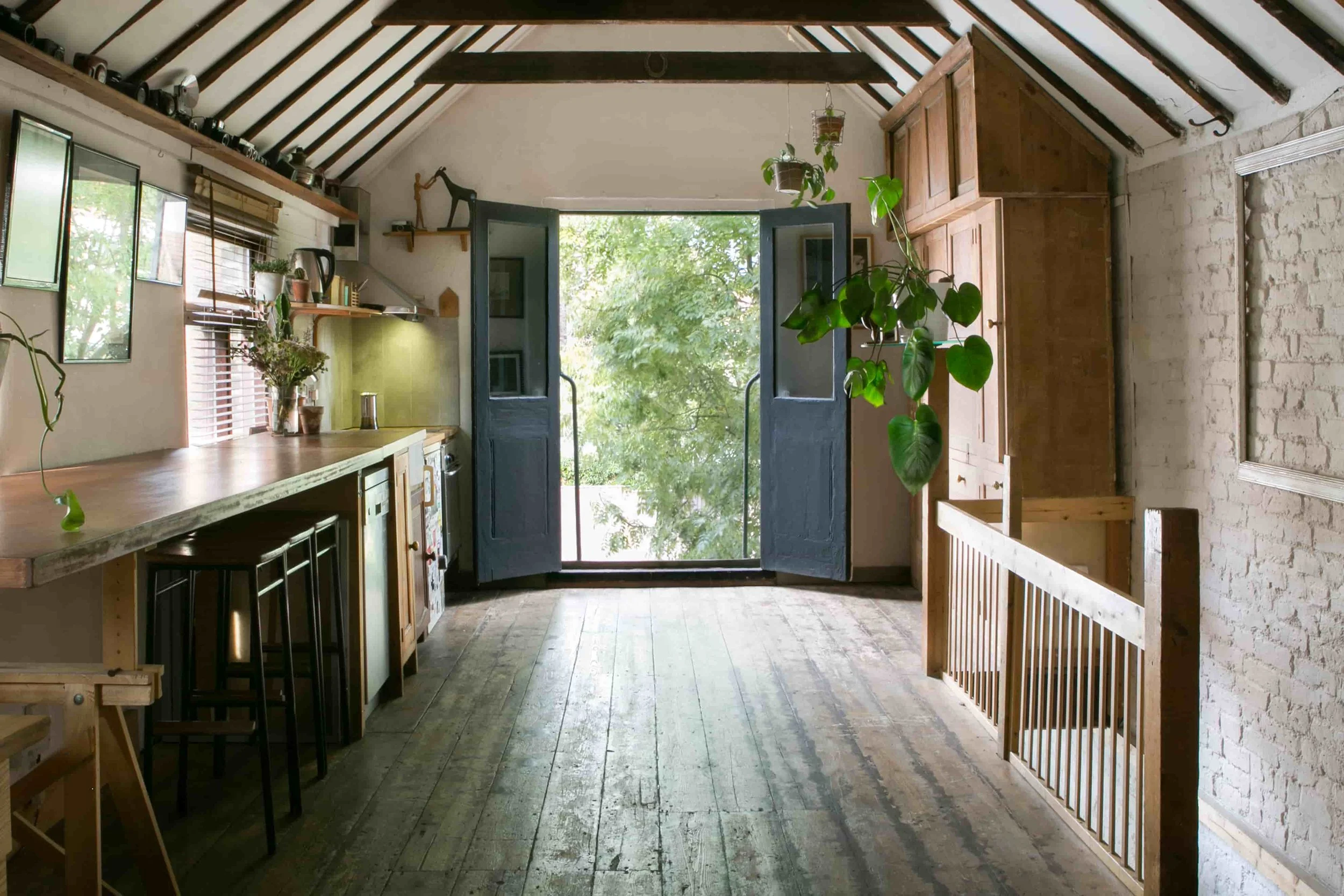 green-lens-studios-upstairs-photographic-studio-north-london.jpg