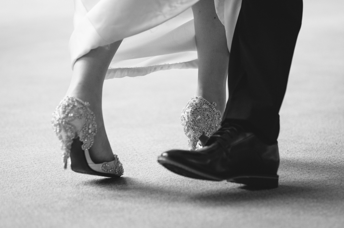 first-dance-wedding-photo