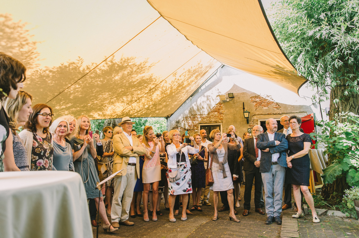 rustic-summer-wedding-in-a-tent