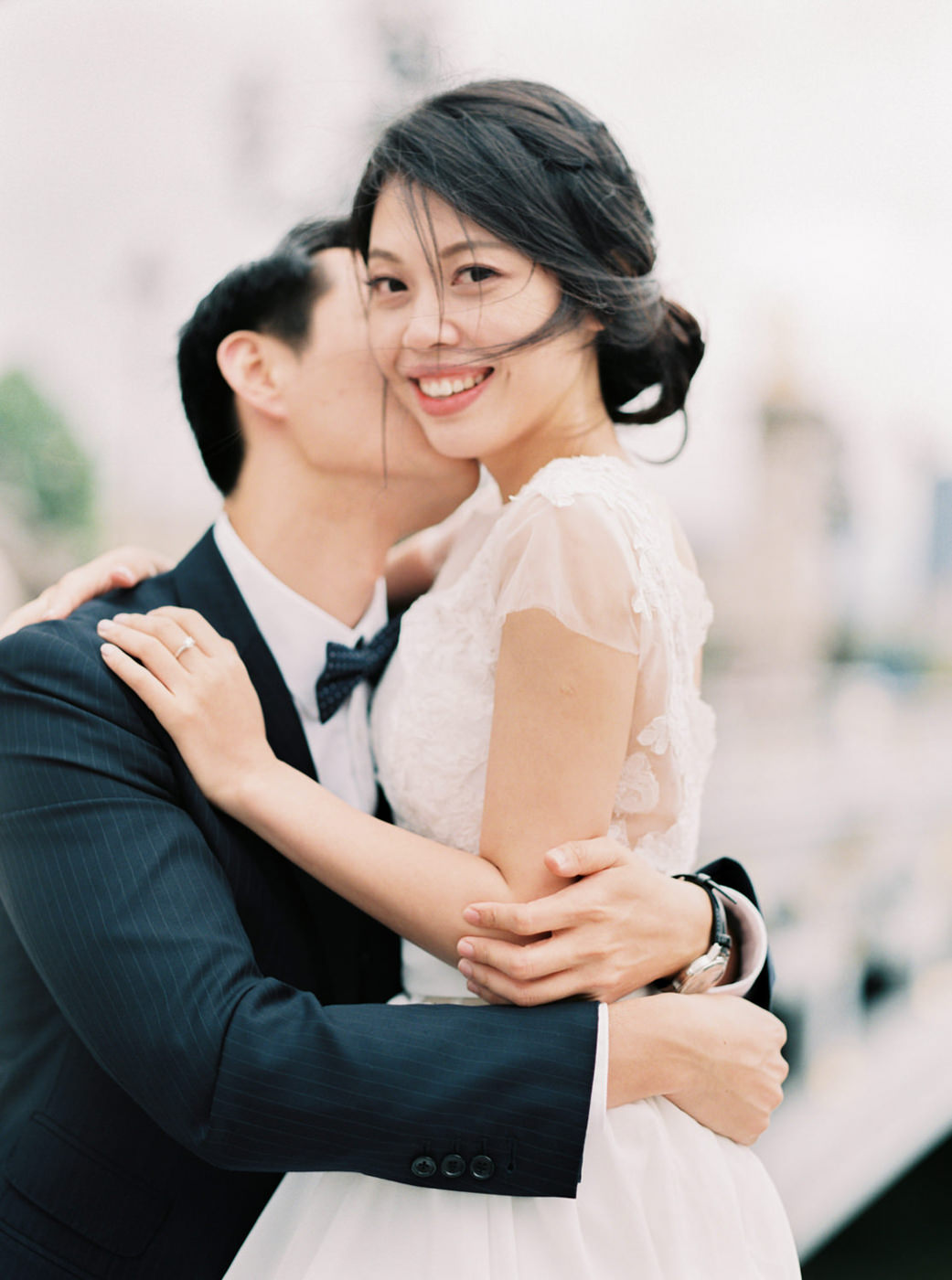Intimate_Paris_Wedding_Pont_Alexandre_III_Photoshoot_Engagement_