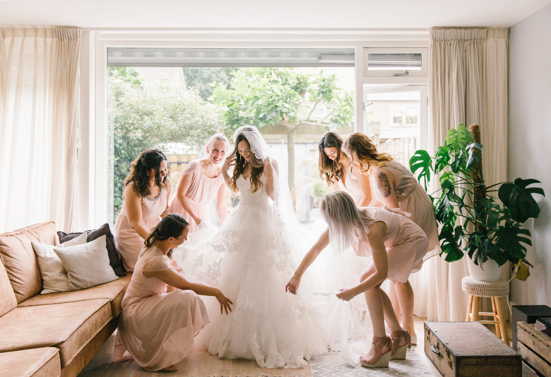 CHYMO_MORE_Photography_romantic_fine_art_wedding_groot_warnsborn