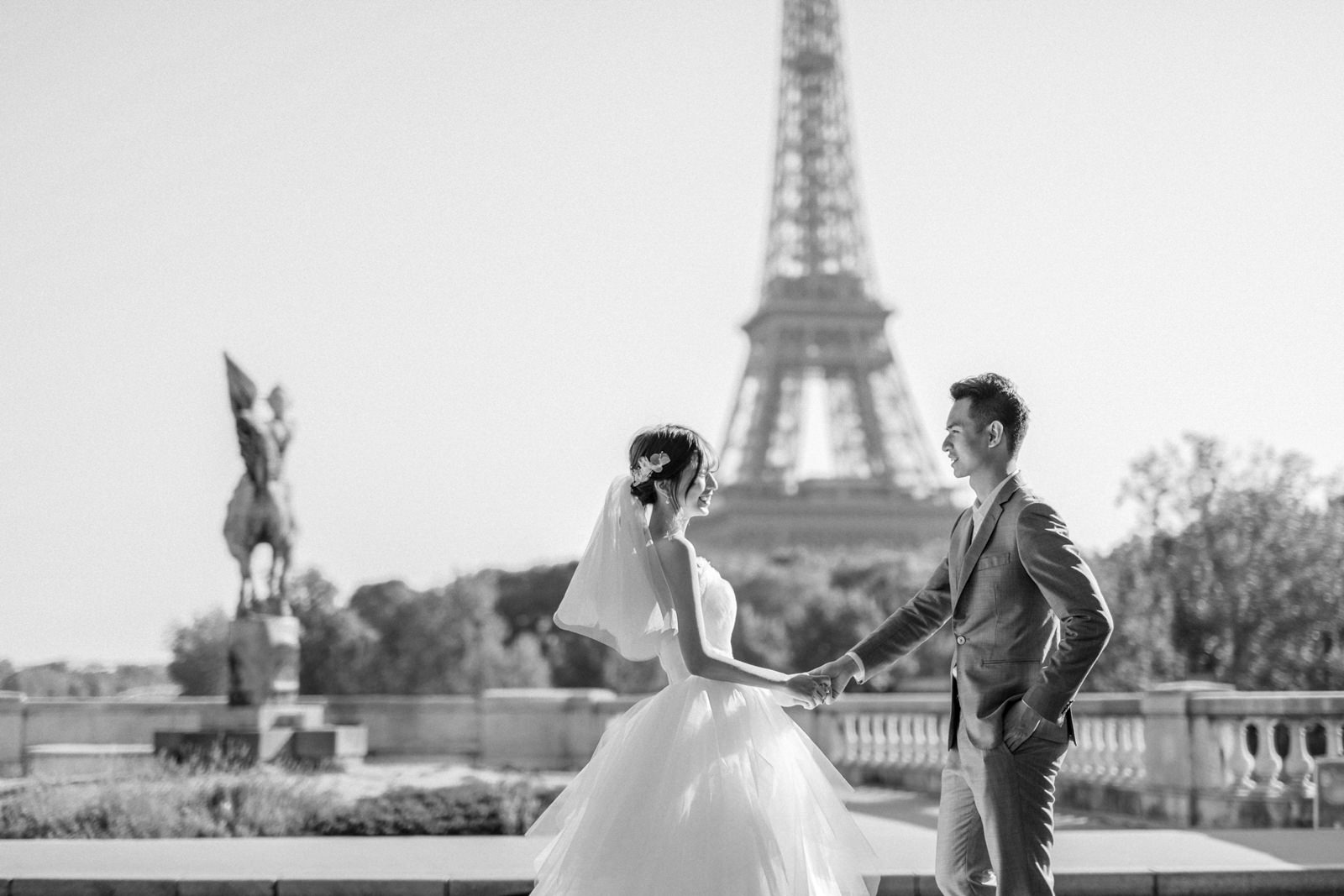Eiffel Tower Paris Destination Enagement Photography by CHYMO &